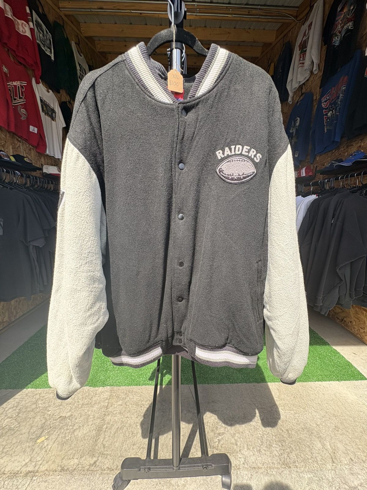NFL × Vintage Vintage 1990s Reebok Oakland Raiders Jacket Size US XXL / EU 58 / 5 - 1 Thumbnail