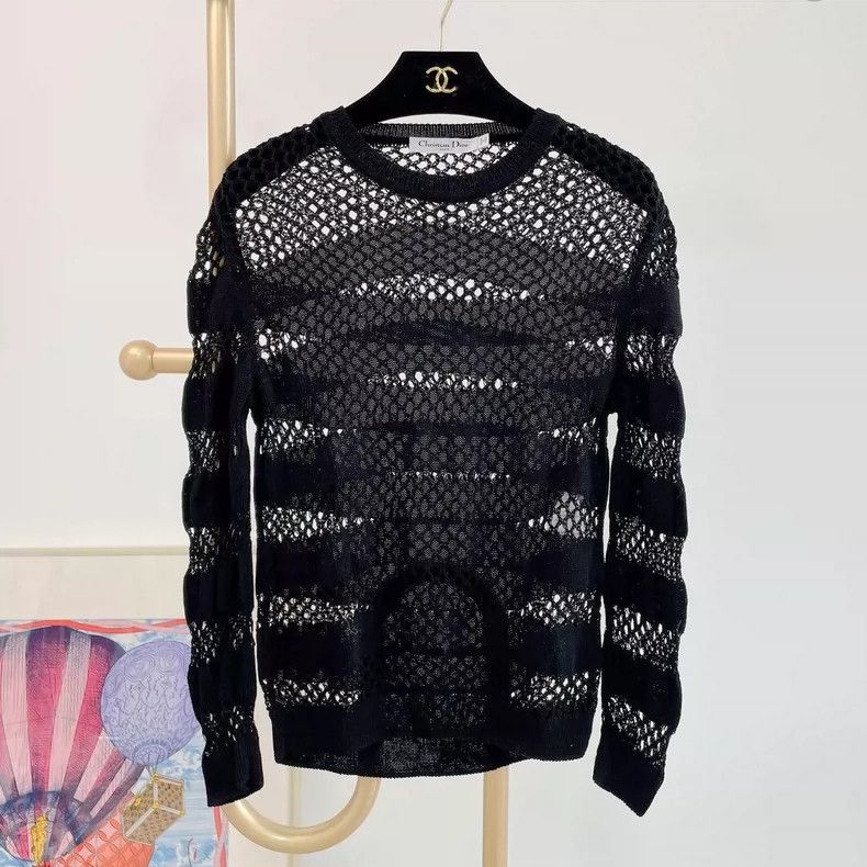 Dior Dior Black hollow round-neck sweater knitted top Size S / US 4 / IT 40 - 1 Thumbnail