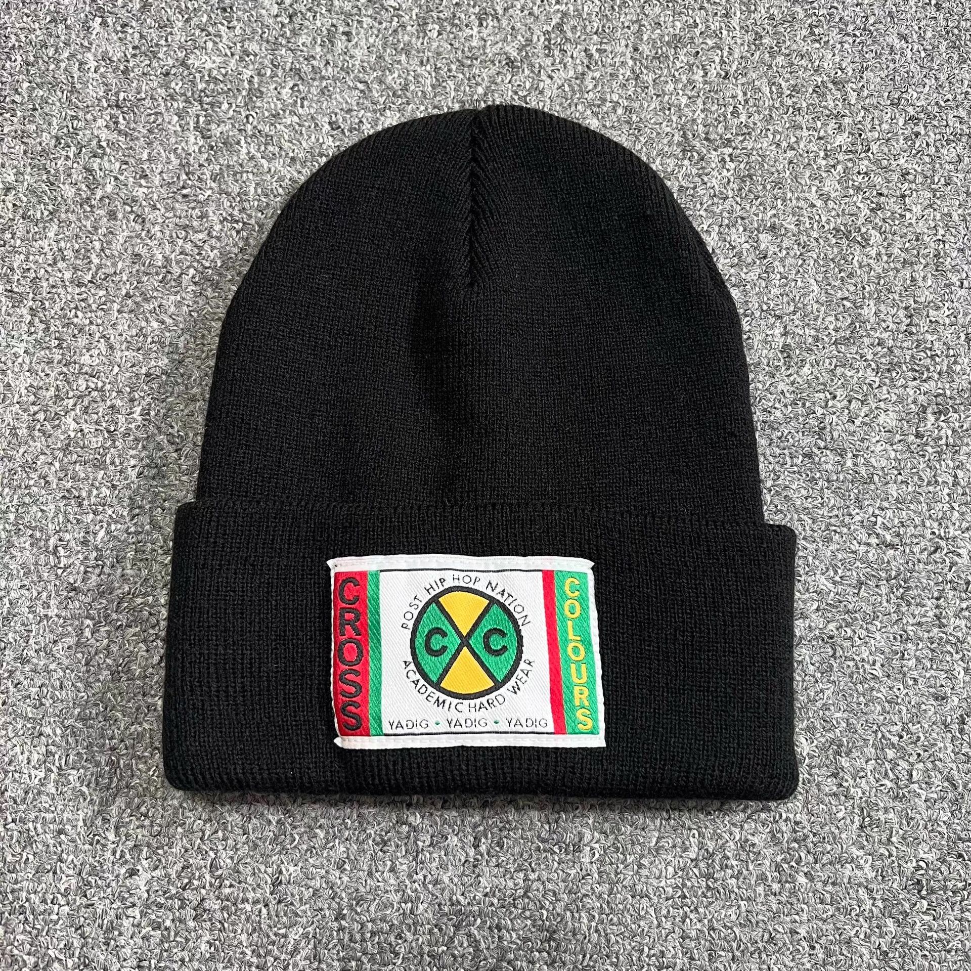Cross Colours Cross Colours appliqué embroidered knit beanie Q7 Size ONE SIZE - 1 Thumbnail