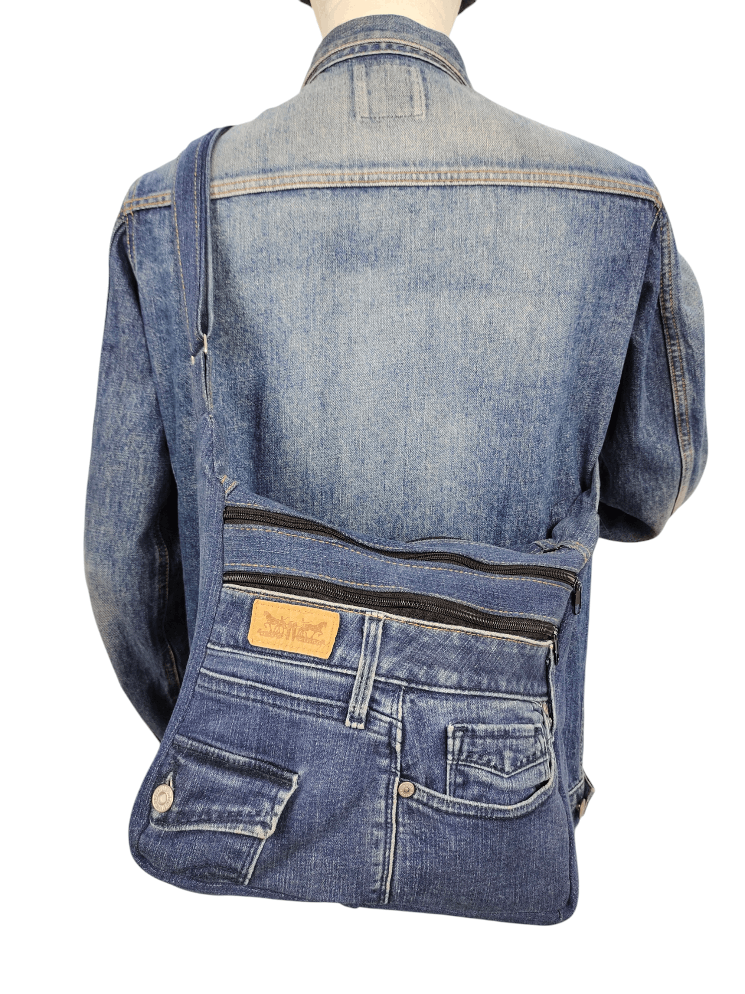 Japanese Brand Vintage Levis Custom Crossbody Sling Denim Bag Size ONE SIZE - 1 Thumbnail