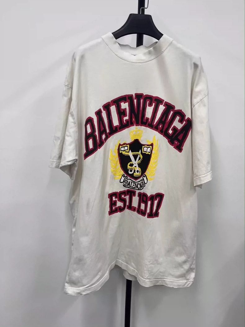 Balenciaga Balenciaga SS23 Logo Print Short Sleeve T-Shirt - dmc Size US S / EU 44-46 / 1 - 1 Thumbnail