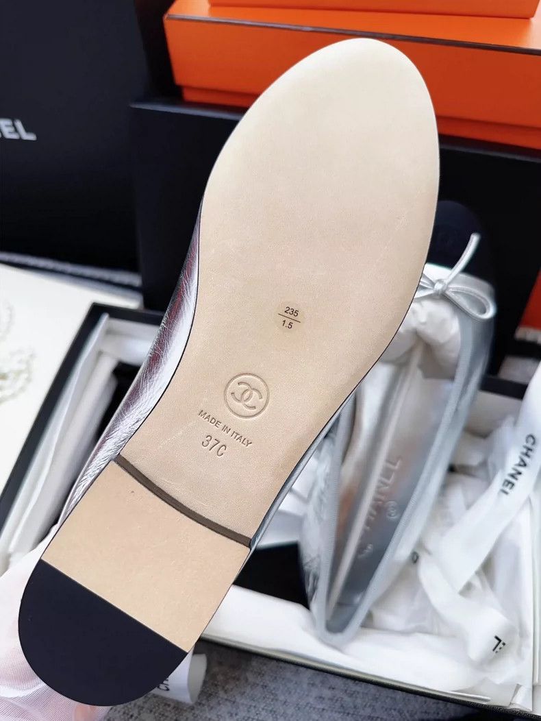 Chanel Chanel Silver and Black Ballet Flats Size US 8 / IT 38 - 6 Thumbnail