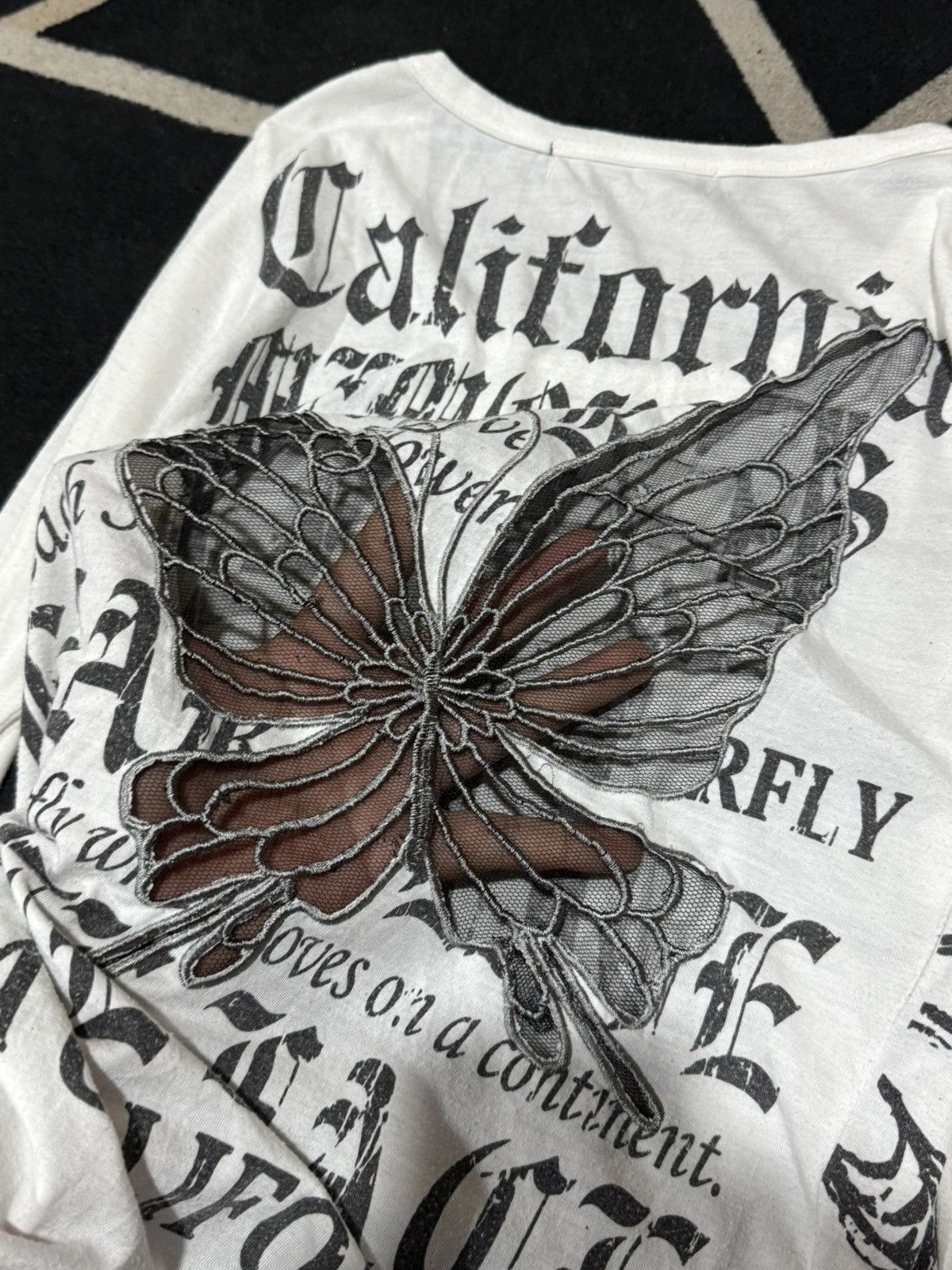 14th Addiction Japanese Poem Butterfly Styled Seallayer Size US S / EU 44-46 / 1 - 6 Thumbnail