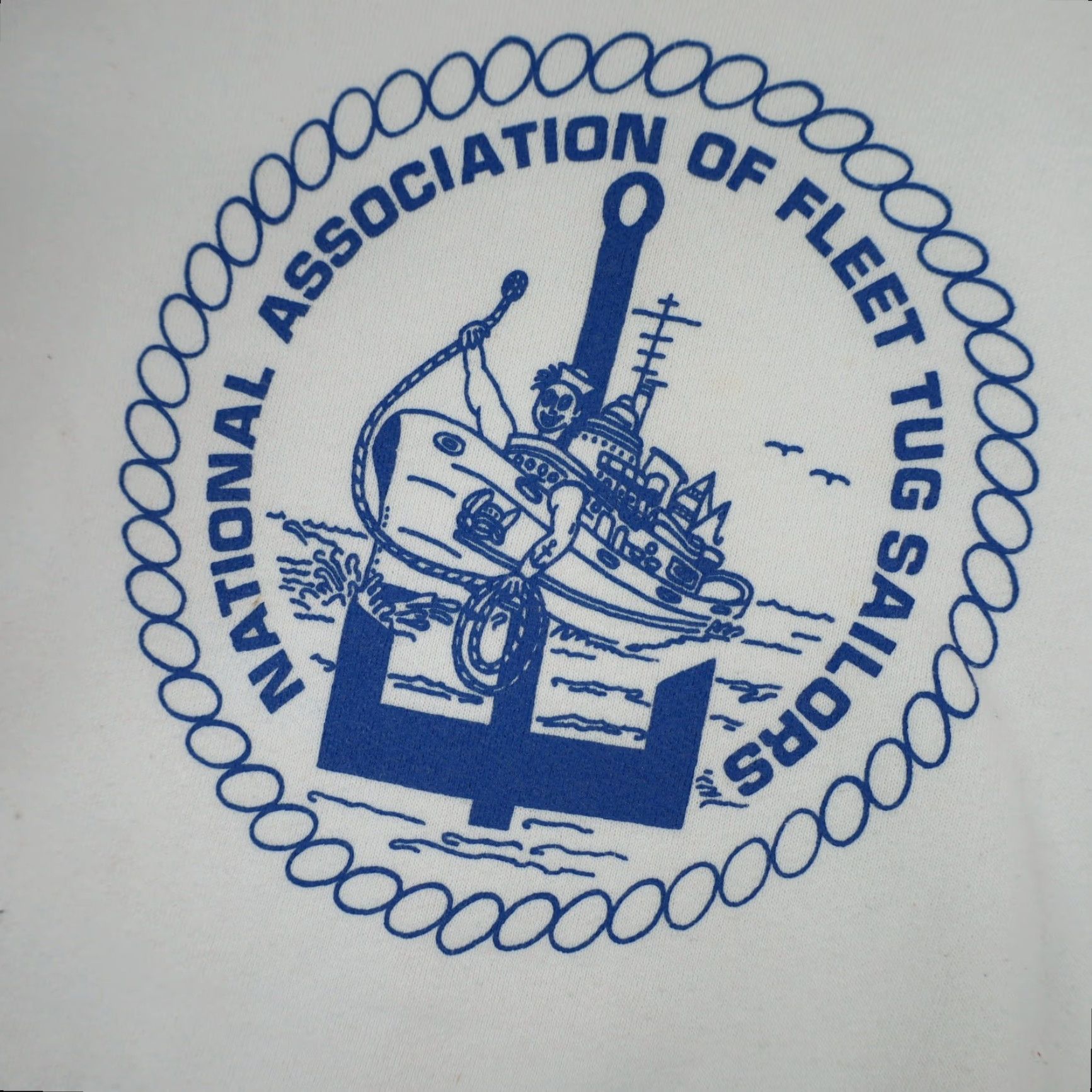 Vintage VINTAGE National Association of Fleet Tug Sailors Graphic Sweatshirt Men XL White Sweatshirt Size US XL / EU 56 / 4 - 6 Thumbnail