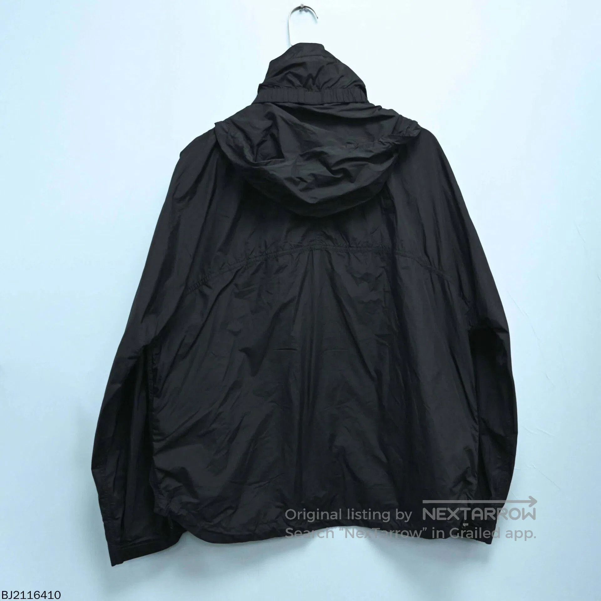 Emporio Armani armani black zip-up hooded jacket. Size US L / EU 52-54 / 3 - 2 Thumbnail