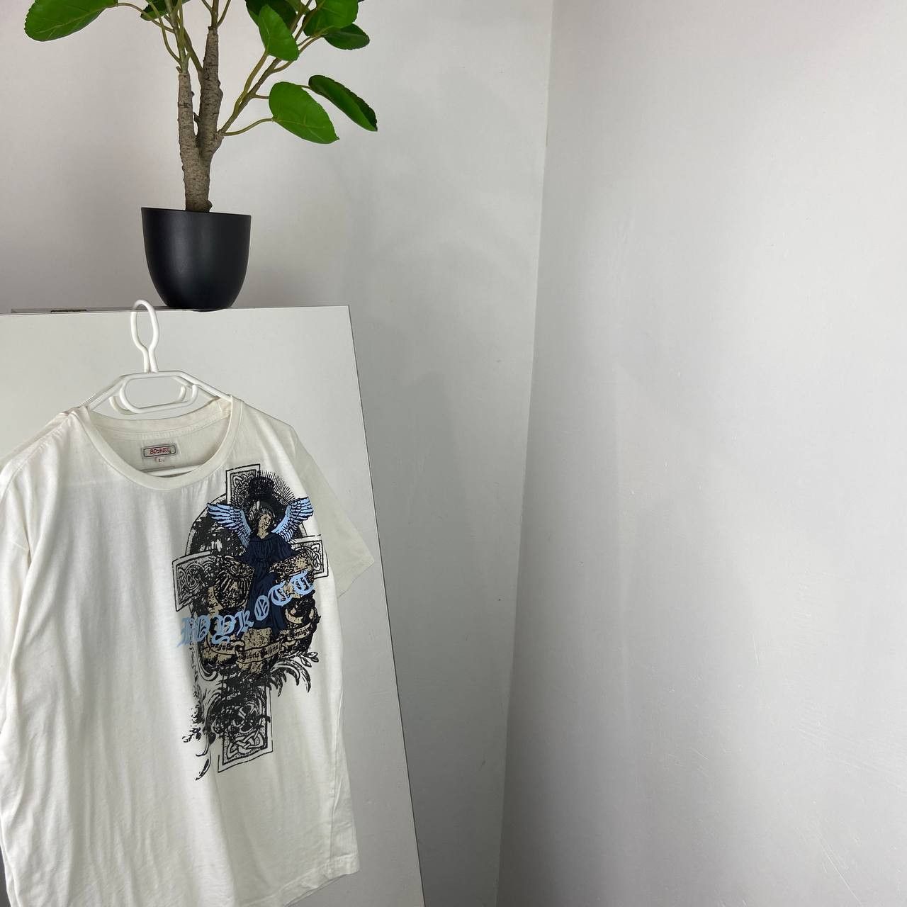 Vintage Vintage Overprint Y2K Japanese Style T-Shirt Size US L / EU 52-54 / 3 - 2 Thumbnail