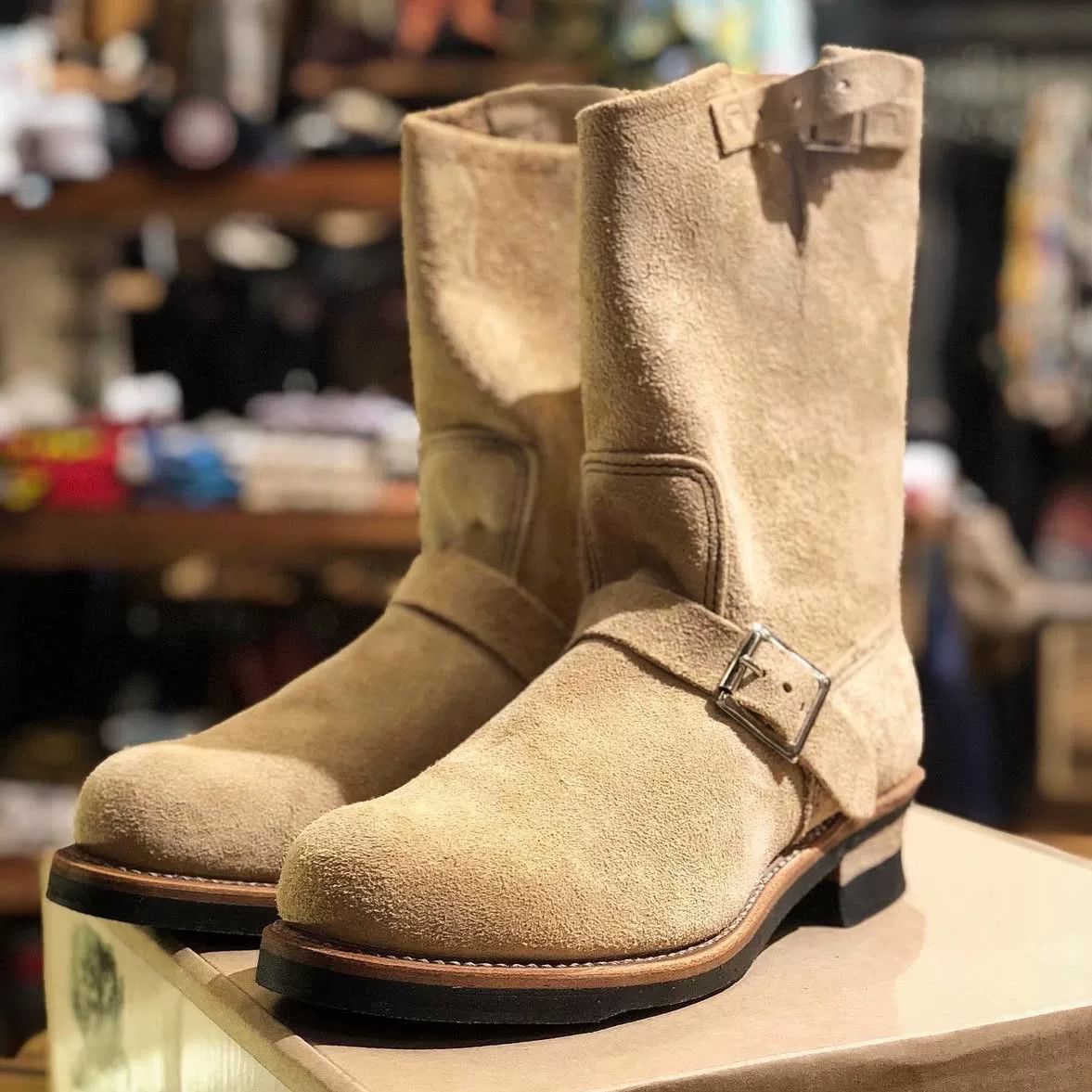 Red Wing Redwing 9269 9.5d Size US 9.5 / EU 42-43 - 1 Thumbnail