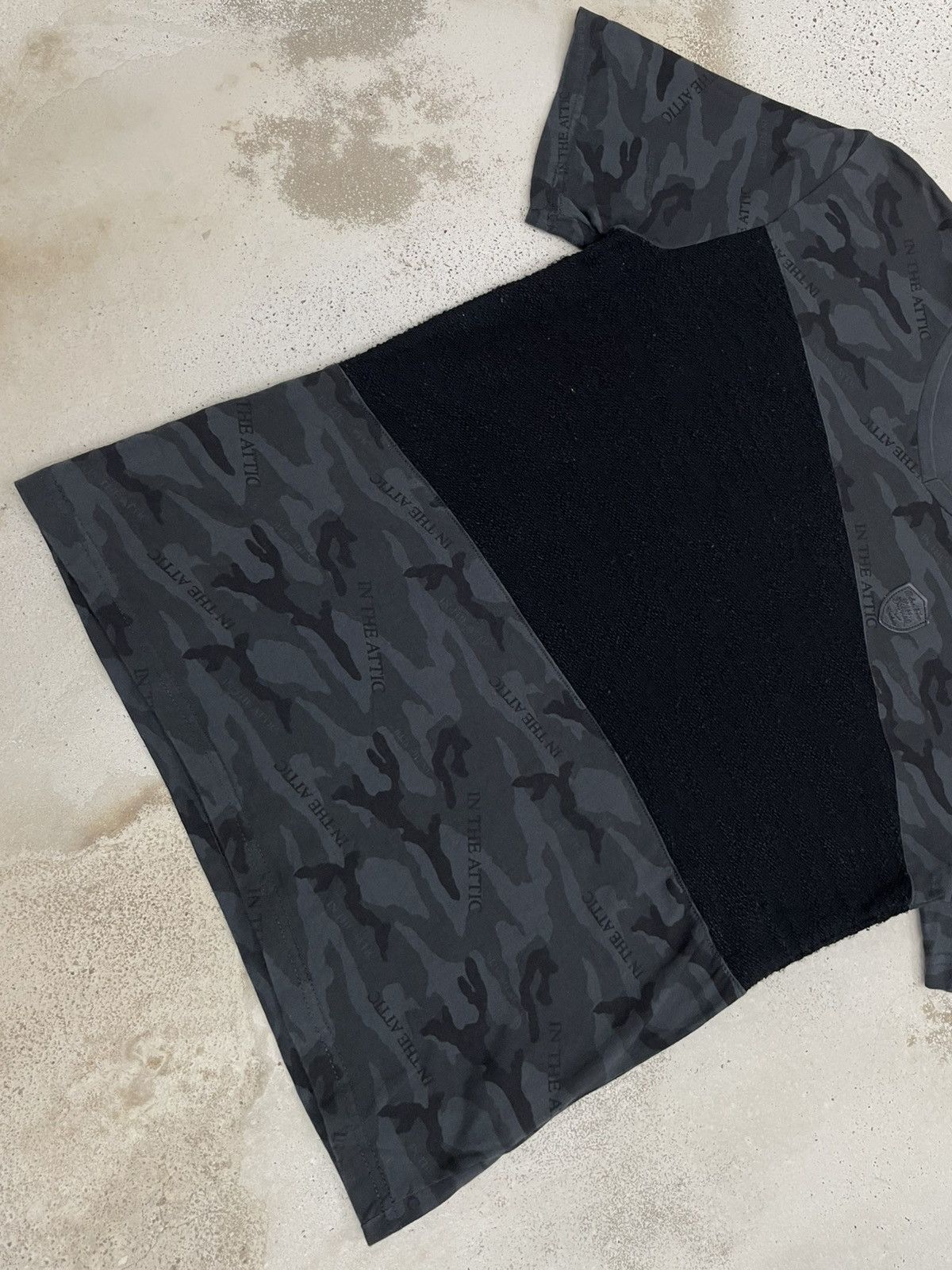 In The Attic × Japanese Brand In The Attic Homme Spellout Army Camo Design V Neck Size US L / EU 52-54 / 3 - 5 Thumbnail