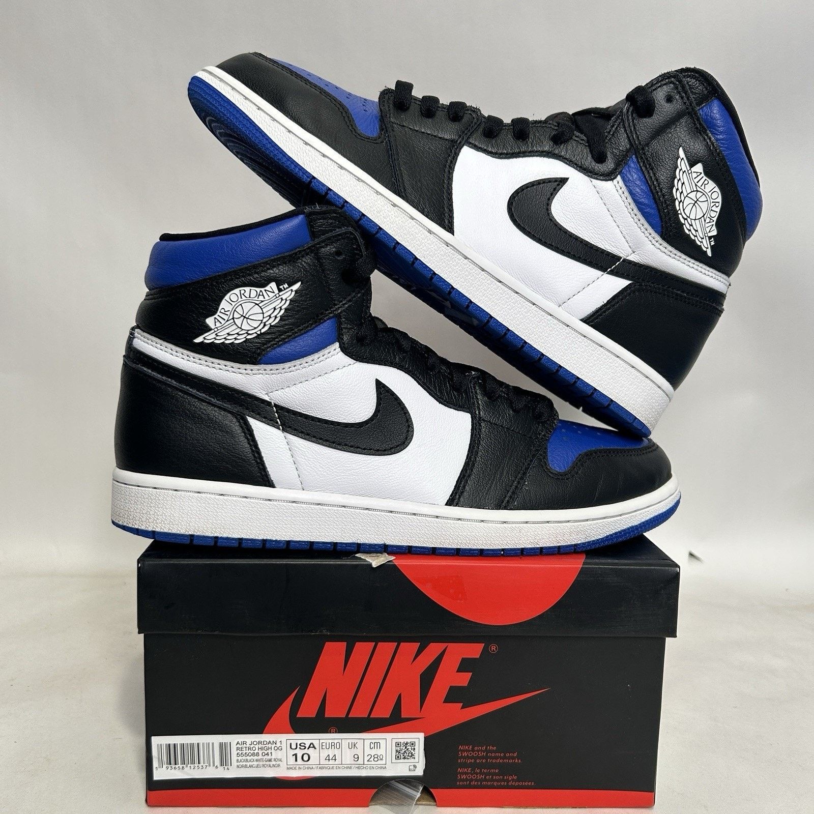 Jordan Brand Nike Air Jordan 1 Retro OG High “Royal Toe” Size US 10 / EU 43 - 1 Thumbnail