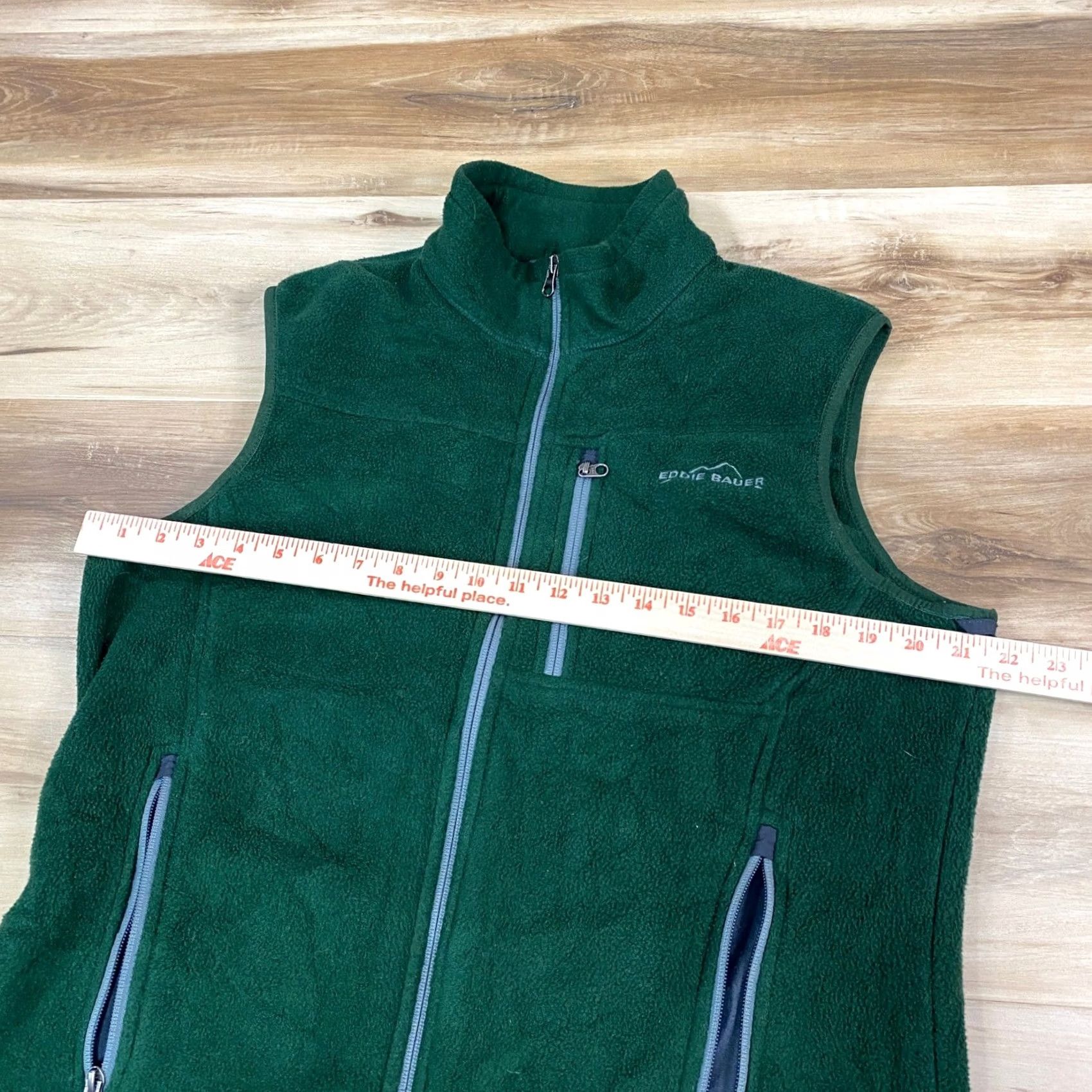 Eddie Bauer Eddie Bauer Vest Mens M Fleece Full Zip Pockets Green Outdoor Casual Heritage Quilted Mid-Length Size US M / EU 48-50 / 2 - 7 Thumbnail
