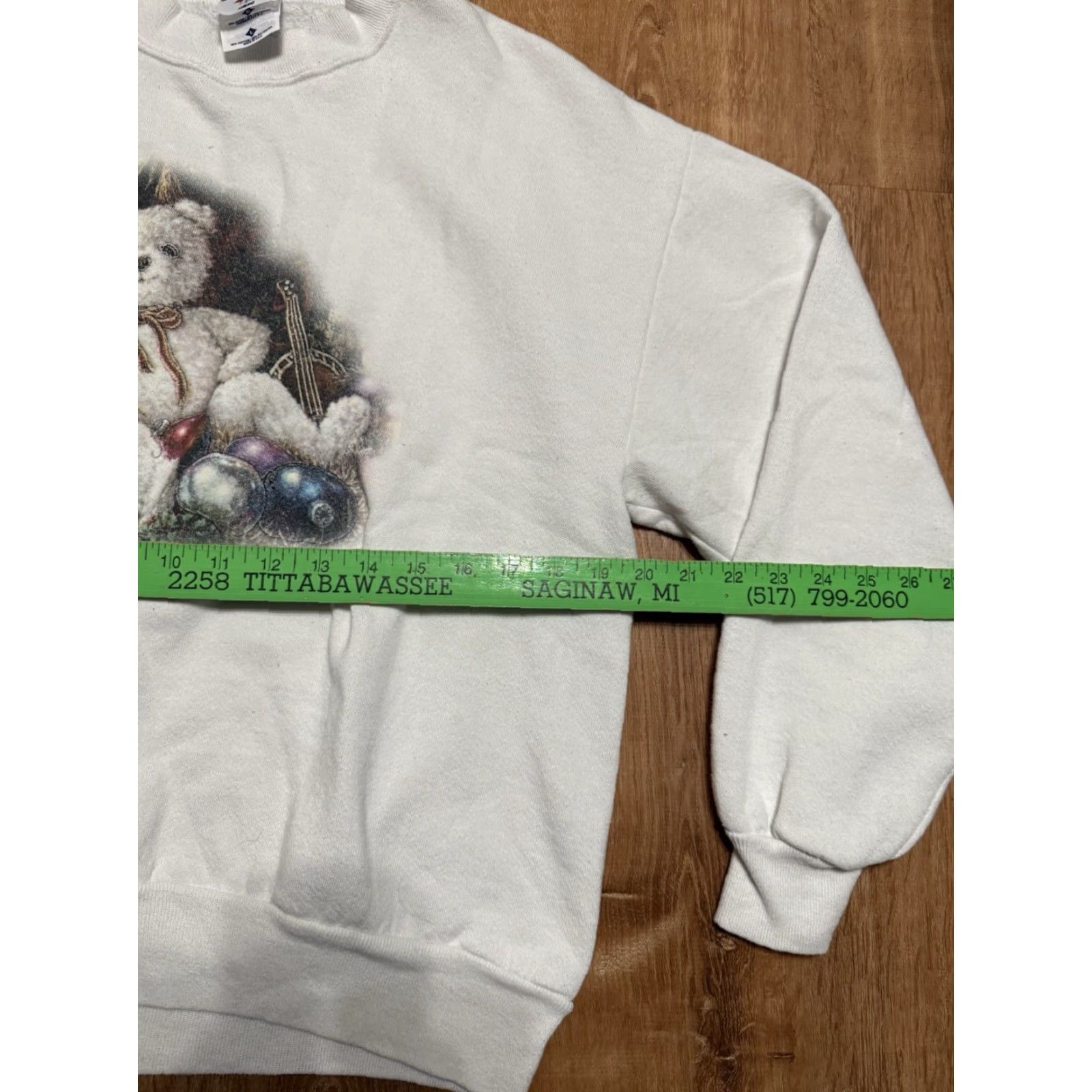 Jerzees VINTAGE Teddy Bear Crewneck Sweater Grandma Sweater Cute White Womens Large JERZEES Crew Neck 90s Animals Pullover DIY? Size L / US 10 / IT 46 - 7 Thumbnail