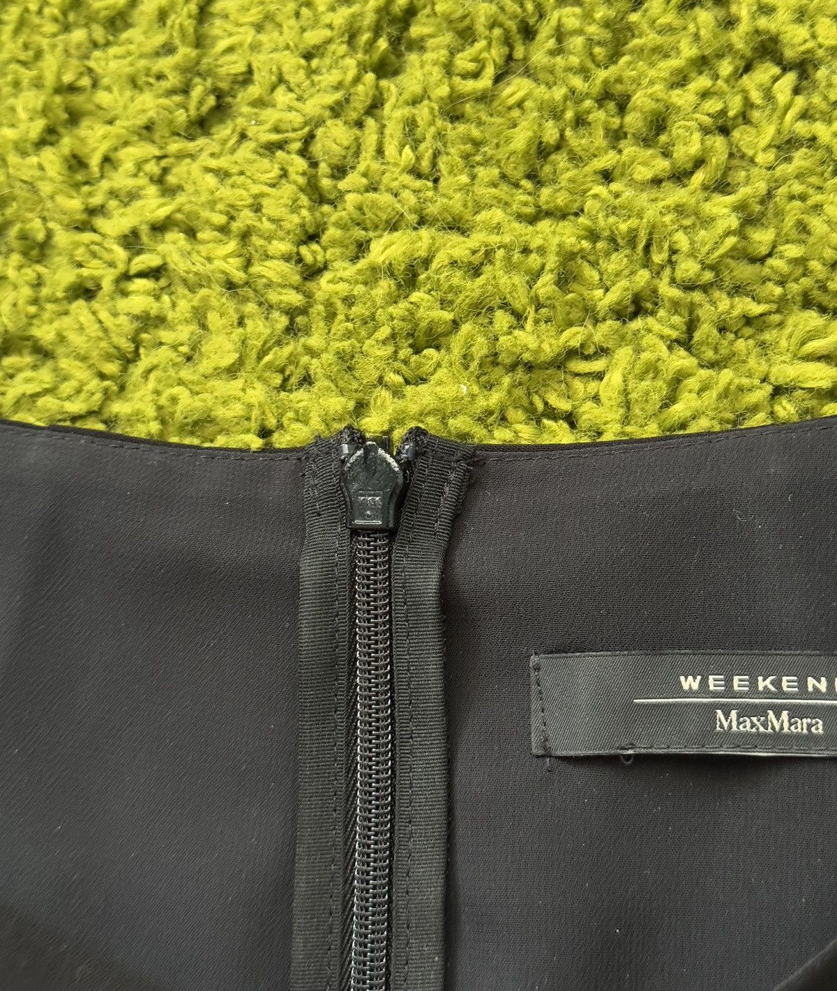 Designer × Max Mara × Weekend Max Mara Max Mara Weekend minimalist black dress Size M / US 6-8 / IT 42-44 - 4 Thumbnail