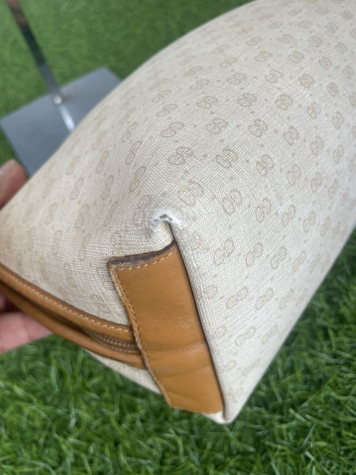 Gucci Authentic vintage GUCCI Clutches Bag Size ONE SIZE - 10 Thumbnail