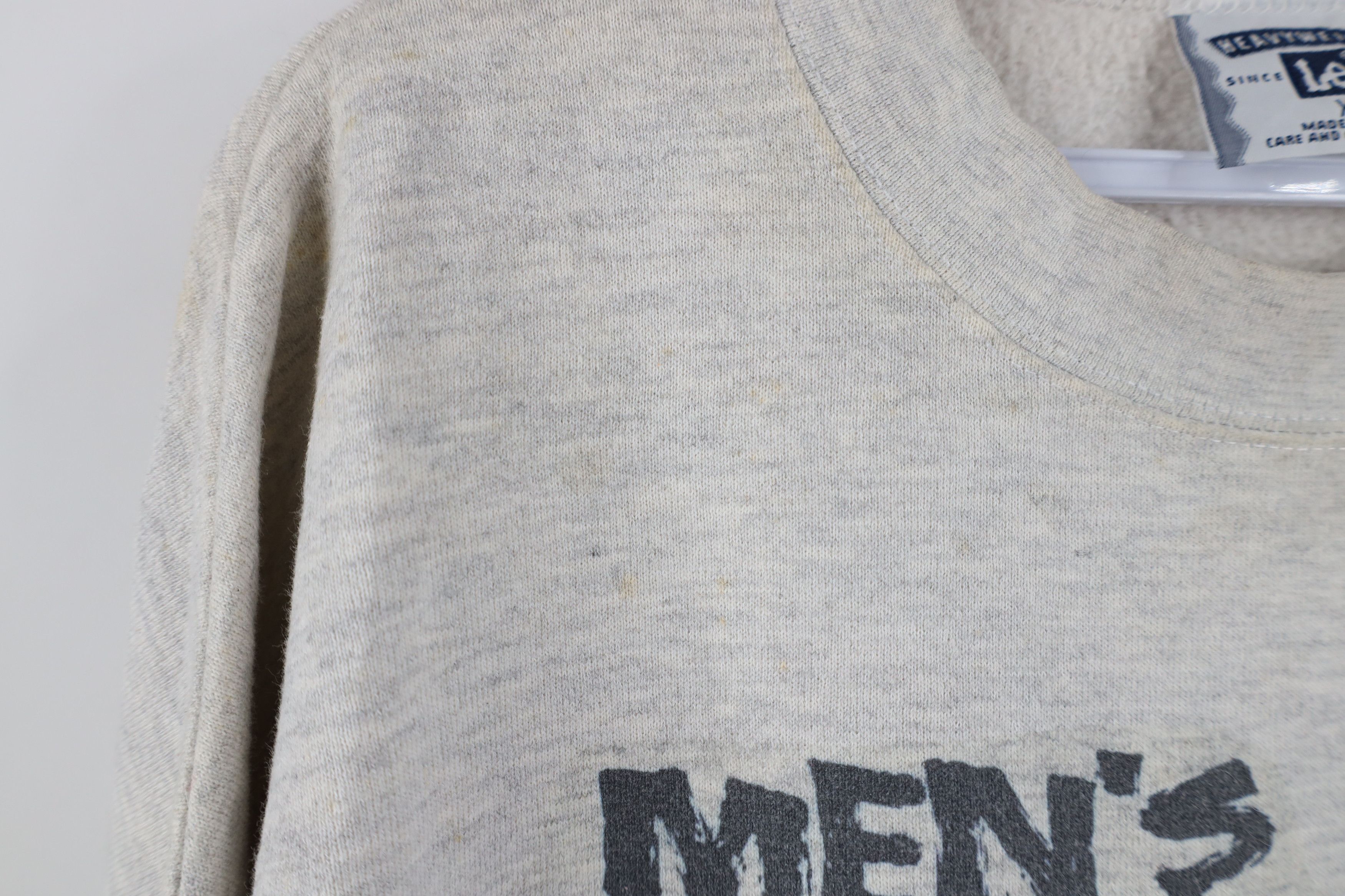 Vintage Vintage 90s Edgewater Soccer Crewneck Sweatshirt Gray USA Size US XL / EU 56 / 4 - 8 Thumbnail