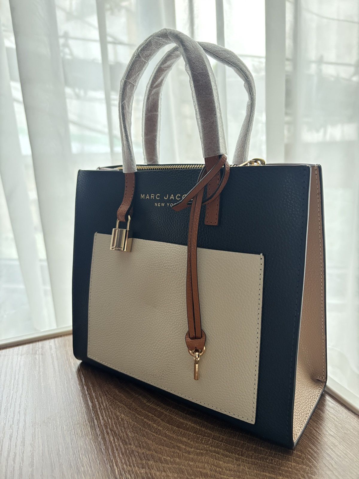 Marc Jacobs Marc Jacobs Tote Size ONE SIZE - 2 Thumbnail