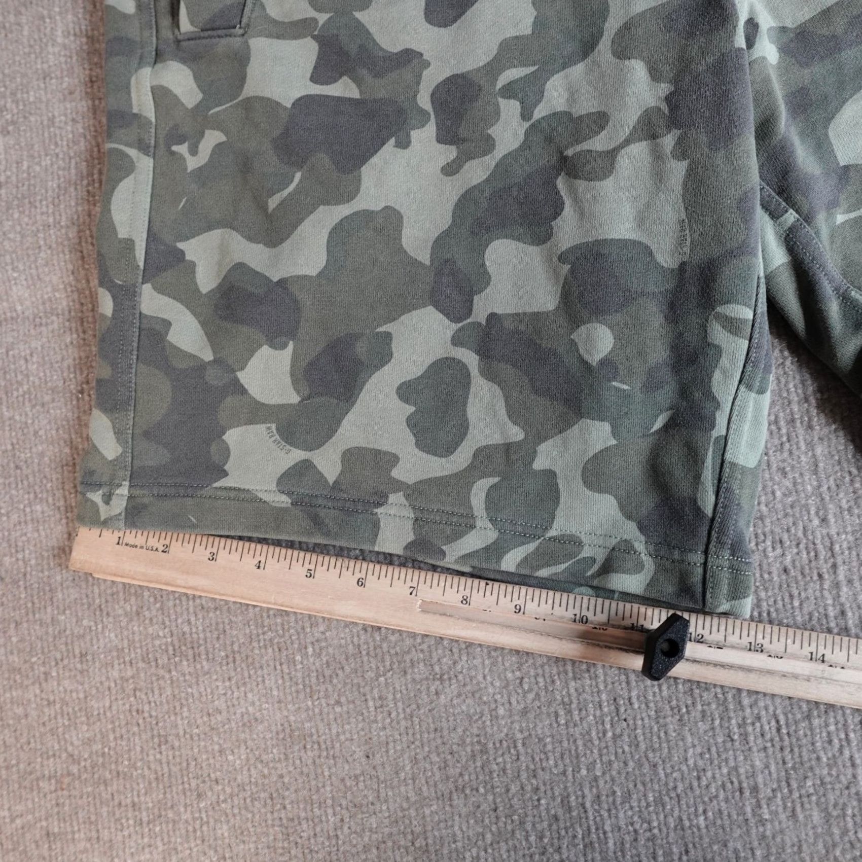 G-Star G-Star Shorts XL Green Camo 10" Sweatshorts Regular Men Camouflage Pockets Cargo Inseam 10in Size US 36 / EU 52 - 7 Thumbnail