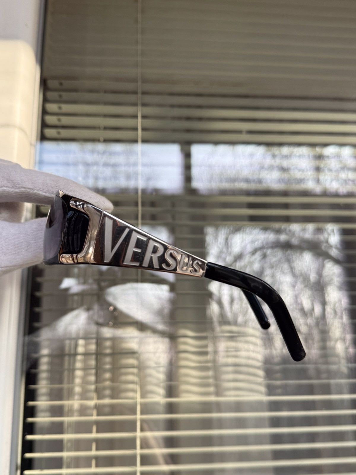 Versus Versace Versace Versus luxury sunglasses 00w big logo Size ONE SIZE - 9 Thumbnail