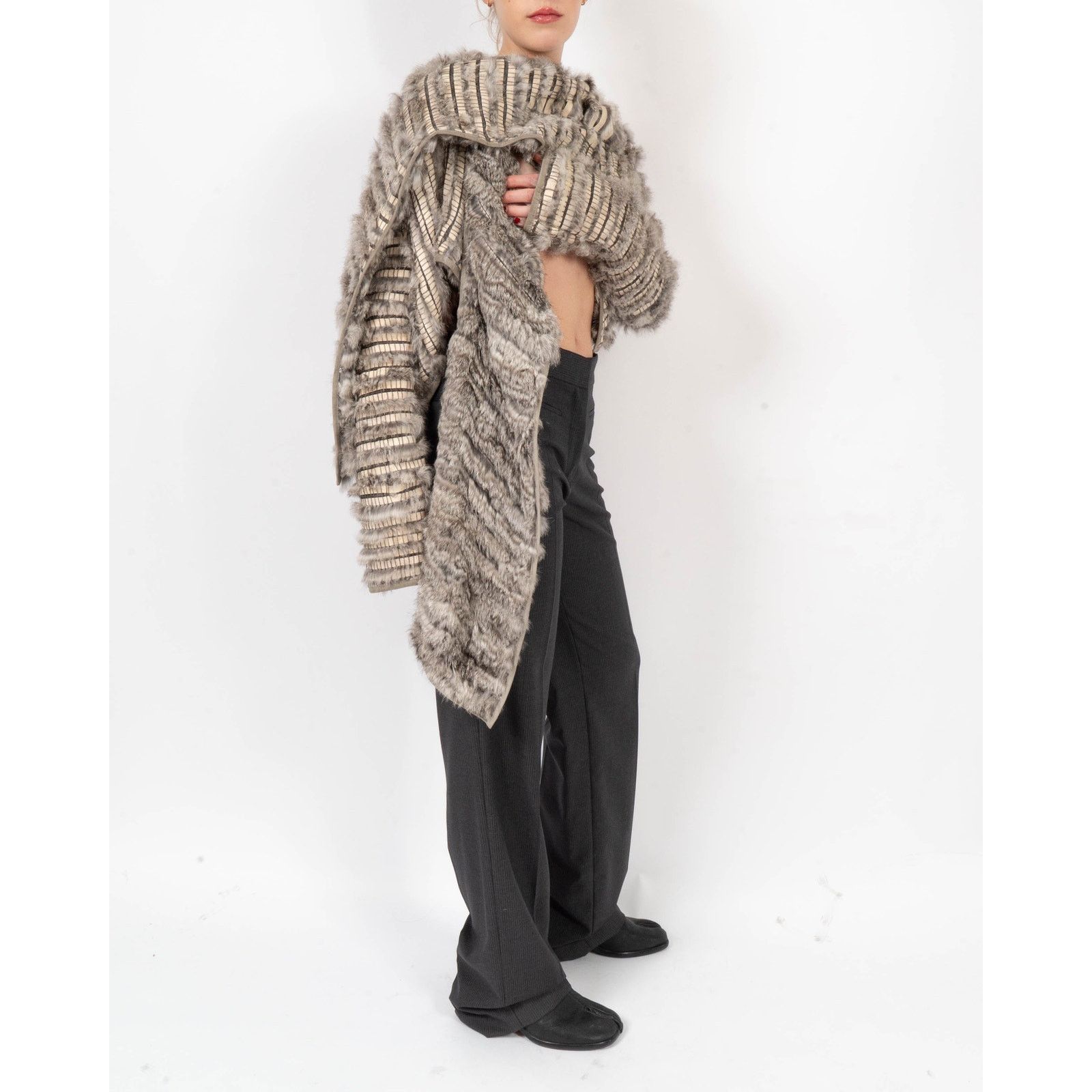 Haider Ackermann FW06 Scarf Collar Fur Jacket in Grey Mink Size S / US 4 / IT 40 - 3 Thumbnail