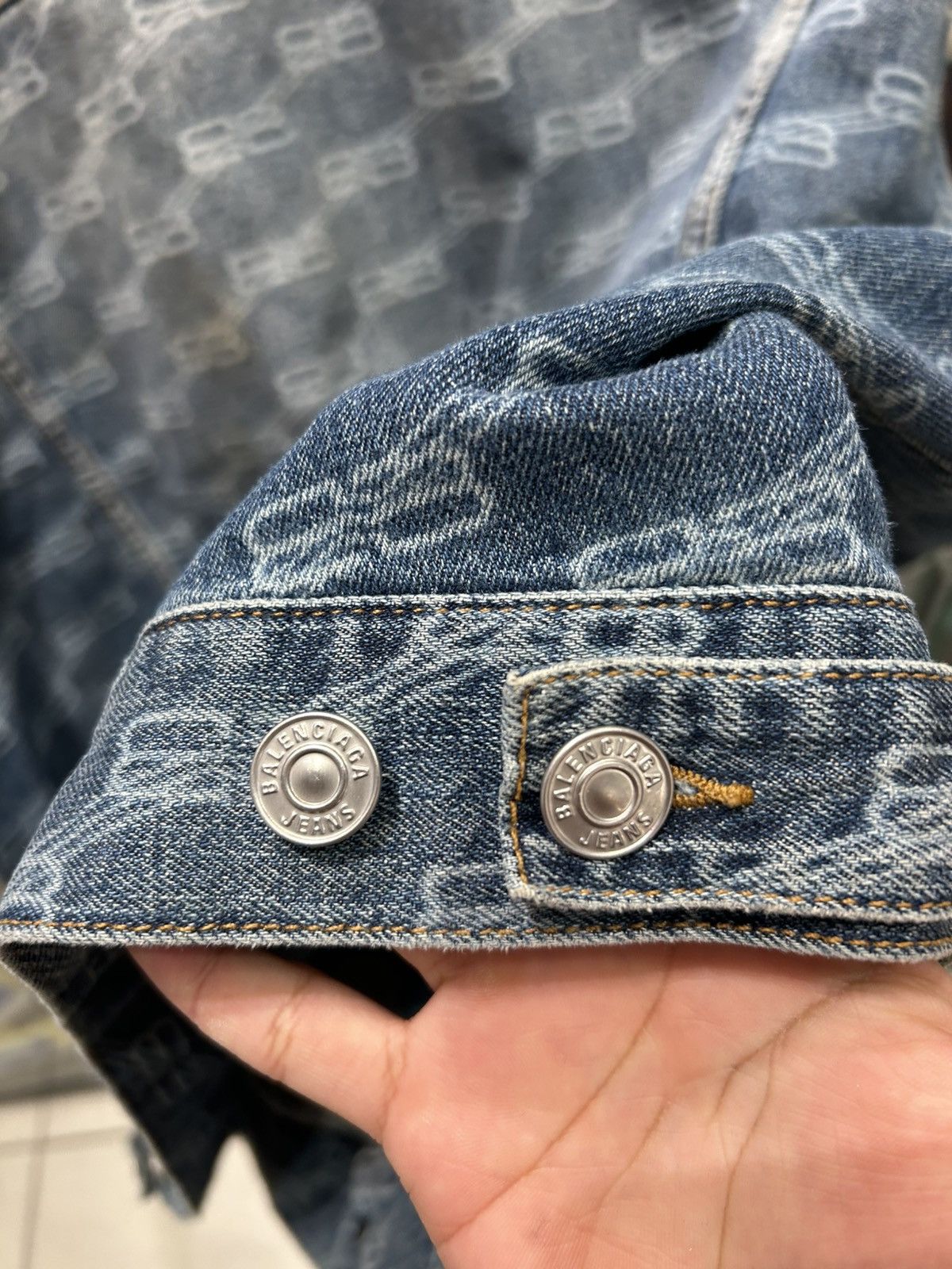 Balenciaga Balenciaga BB All over Denim Jacket Size US S / EU 44-46 / 1 - 6 Thumbnail