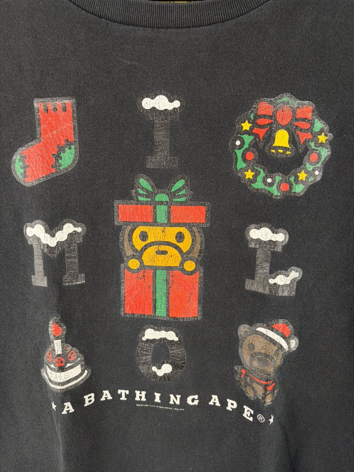 Bape 2011 Bape Milo X’mas Print Tee Size US M / EU 48-50 / 2 - 3 Thumbnail