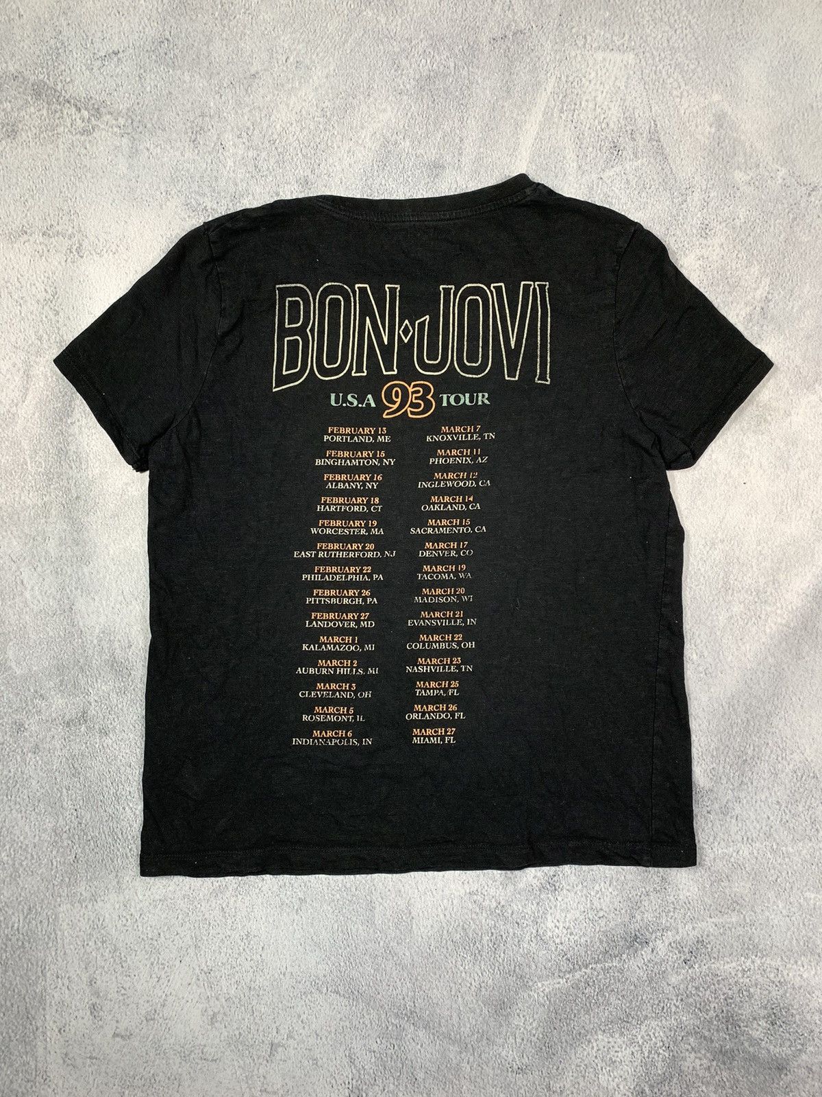 Band Tees Vintage Y2K faded Bon Jovi band tee biglogo tour streetwear Size US S / EU 44-46 / 1 - 7 Thumbnail