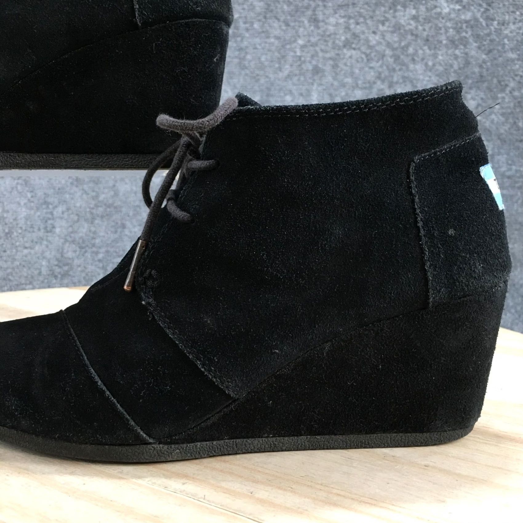 Toms TOMS Womens Bootie Black Suede Kala Desert Wedge Ankle Bootie 8.5 Lace Up Mid Heel Casual Felt Lining Leather Insole Shoes Womens Size US 9 / IT 39 - 3 Thumbnail