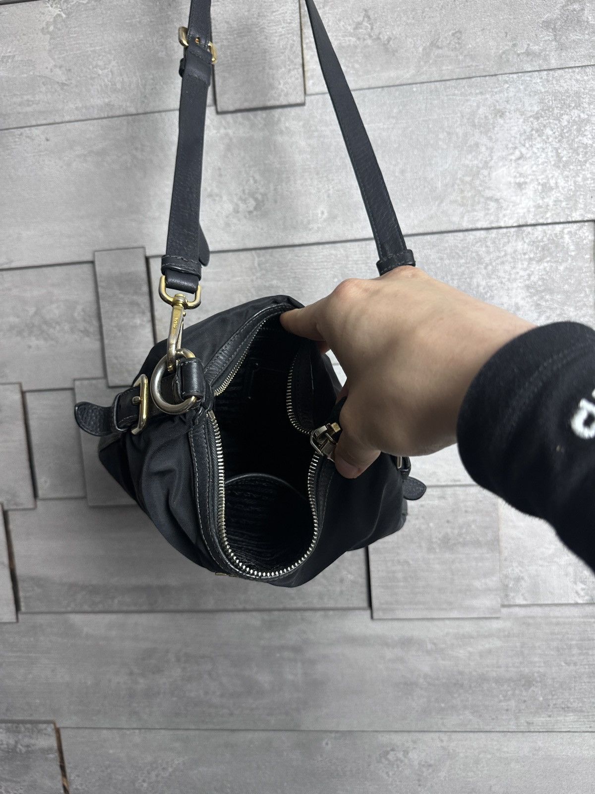 Prada Prada Nylon Shoulder Bag Designer Luxury Size ONE SIZE - 14 Thumbnail