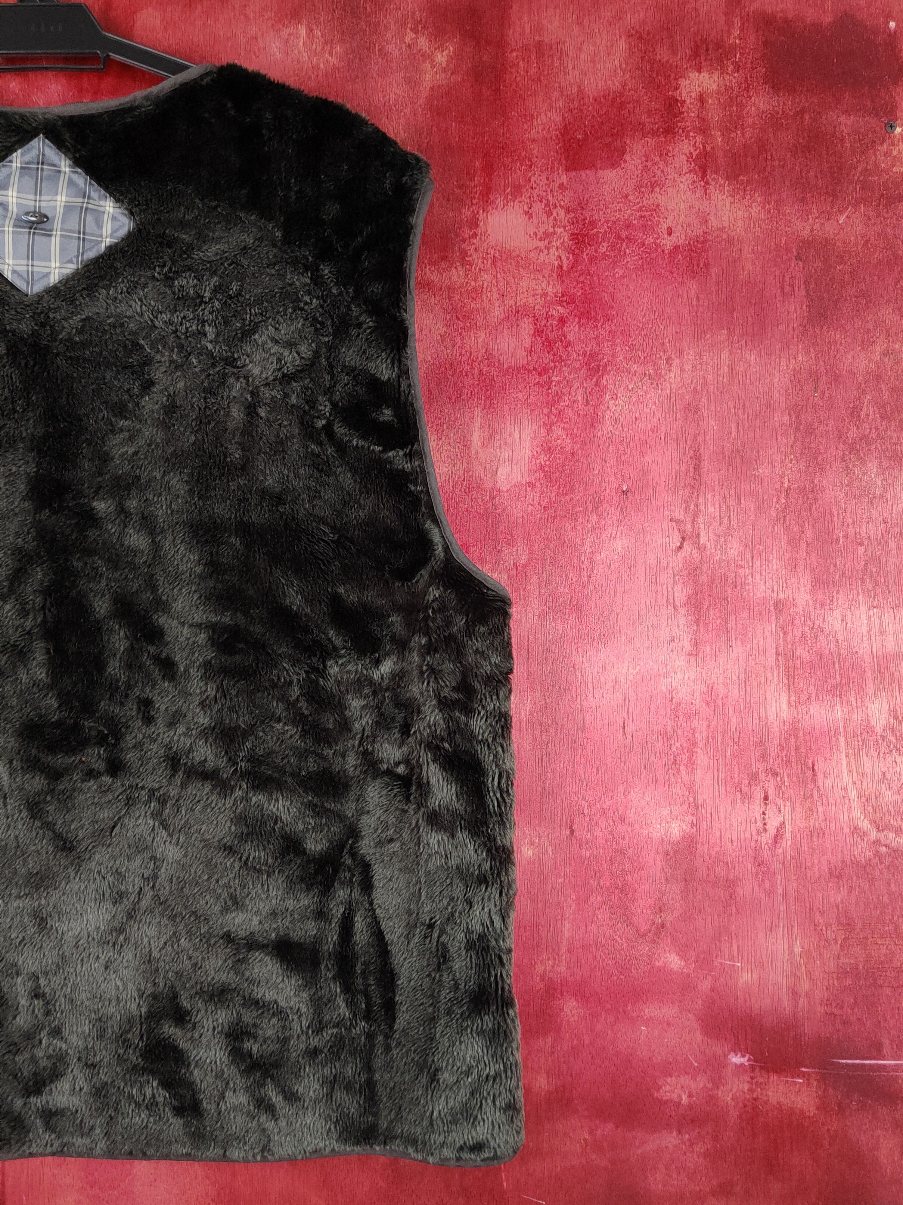 Japanese Brand Japanese Brand Dark Brown Fur Mohair Knitwear Vests #S1473 Size US L / EU 52-54 / 3 - 9 Thumbnail
