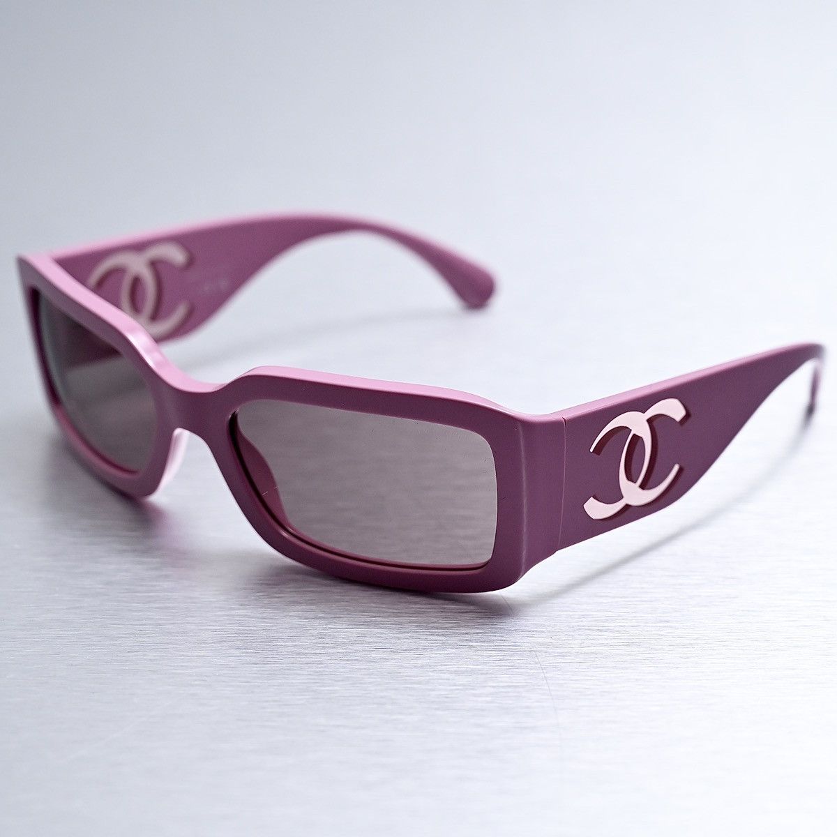 Chanel CHANEL 0CH5526 SUNGLASSES Size ONE SIZE - 2 Thumbnail