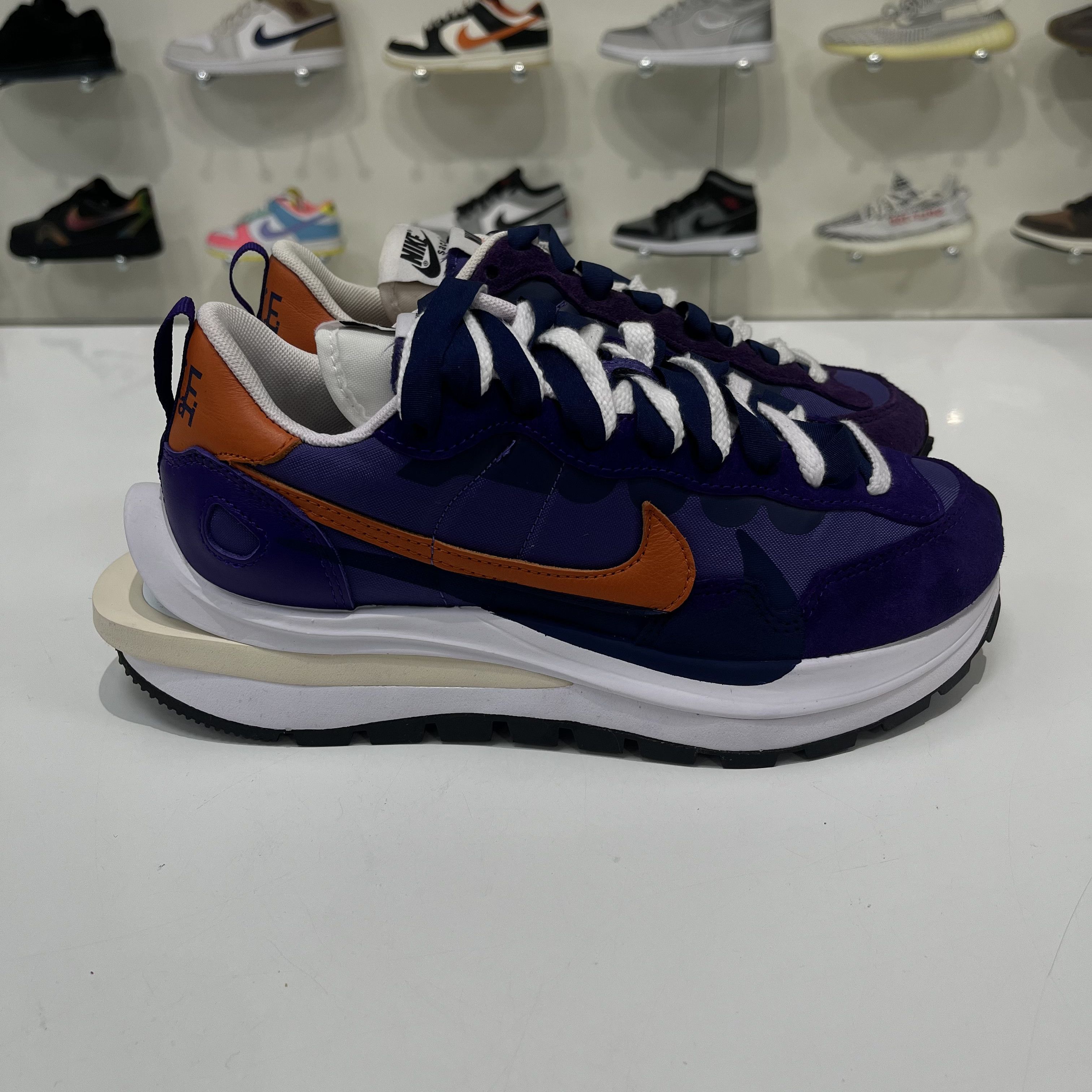 Nike Nike vaporWaffle Sacai Navy iris Size US 5.5 / EU 38 - 4 Thumbnail
