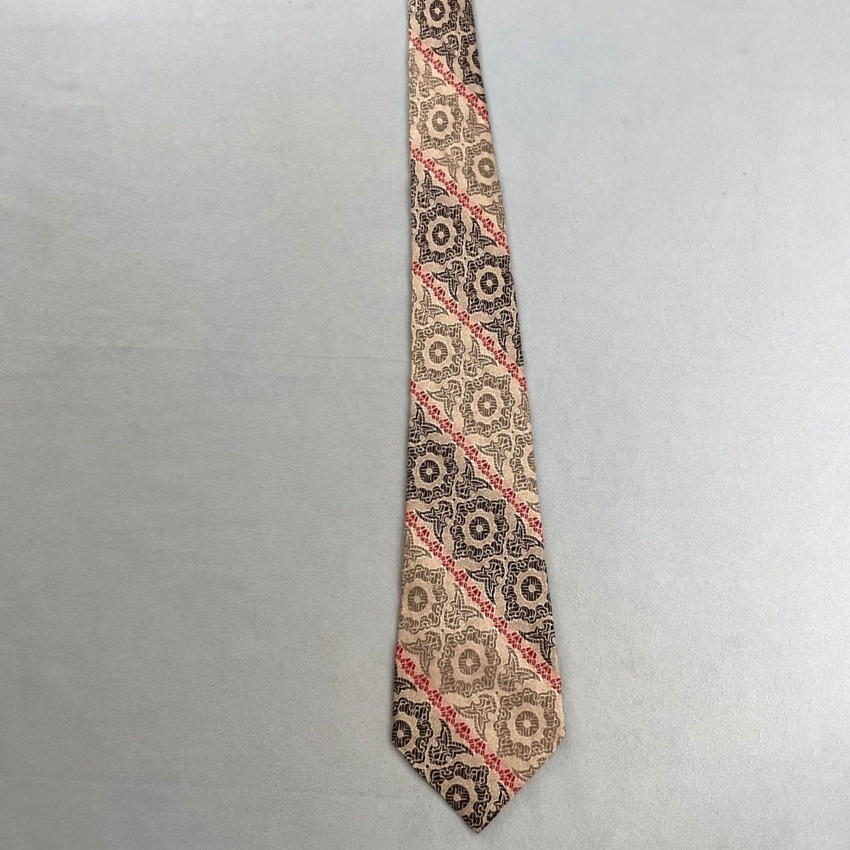 MCM vtg 70s Tie Woven Optical MCM Deco Silver Black Red Repp Stripe Jacquard 3.5x56 Capsule Necktie Mens Vintage Gift Size ONE SIZE - 5 Thumbnail