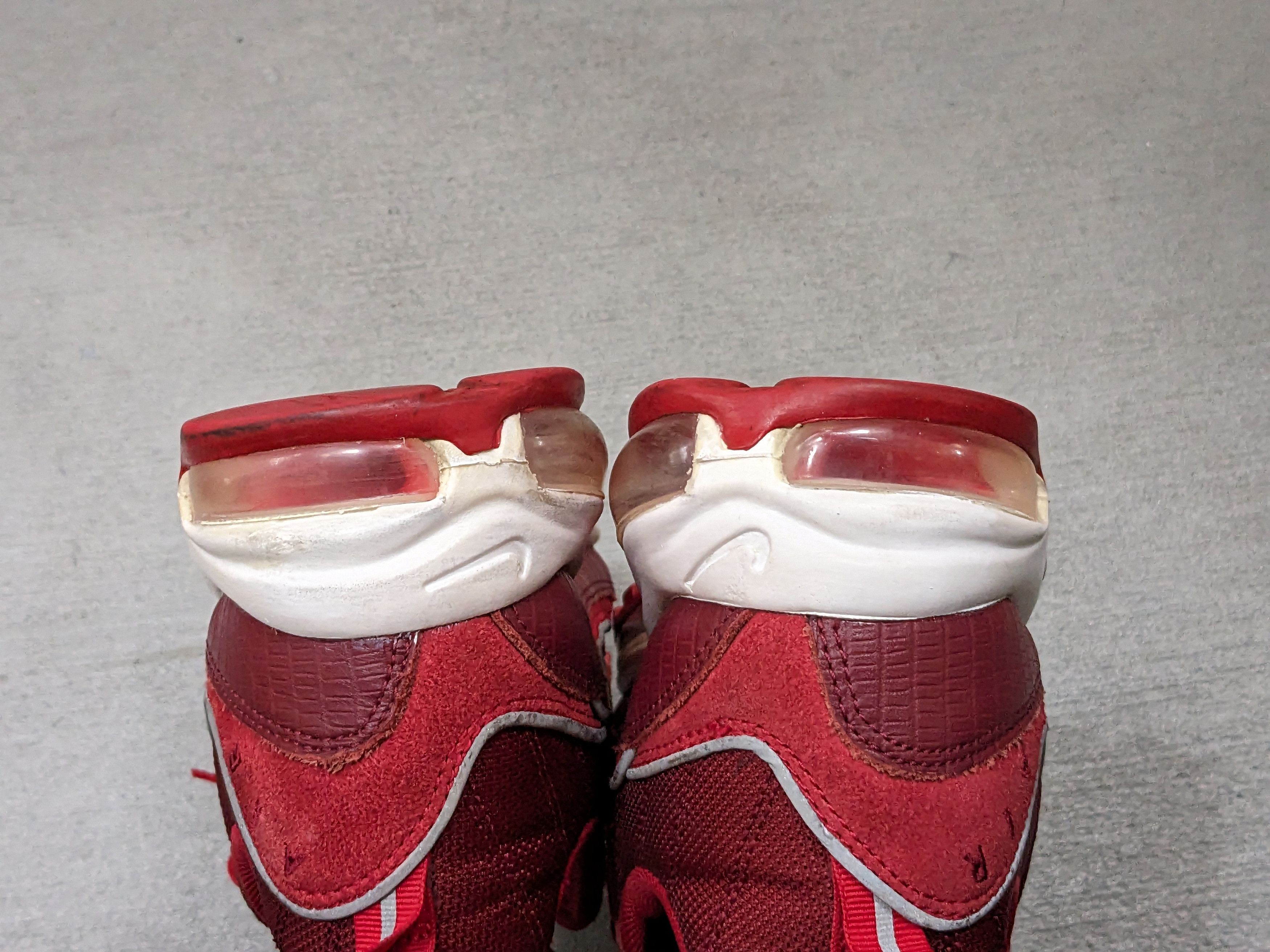 Nike Nike Air Max 98 SE Triple Red Size 11 White AO9380-600 Size US 11 / EU 44 - 20 Thumbnail
