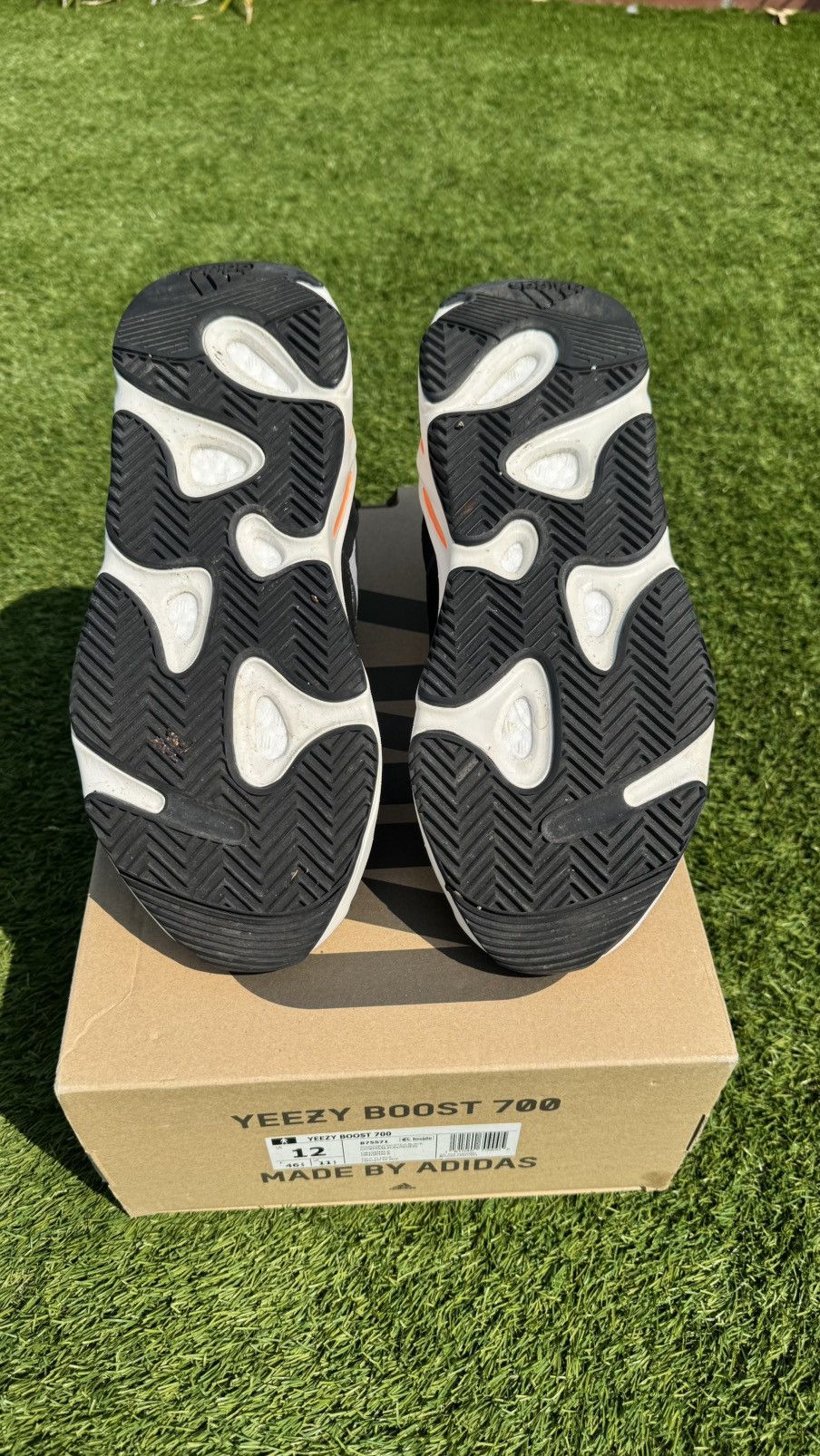 Yeezy Yeezy WaveRunner Size US 12 / EU 45 - 5 Thumbnail