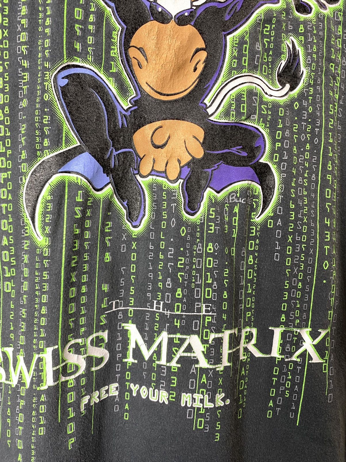 Vintage 00’s Vintage Matrix Cow Funny T Shirt Art Humor Y2K Hype Size US M / EU 48-50 / 2 - 4 Thumbnail