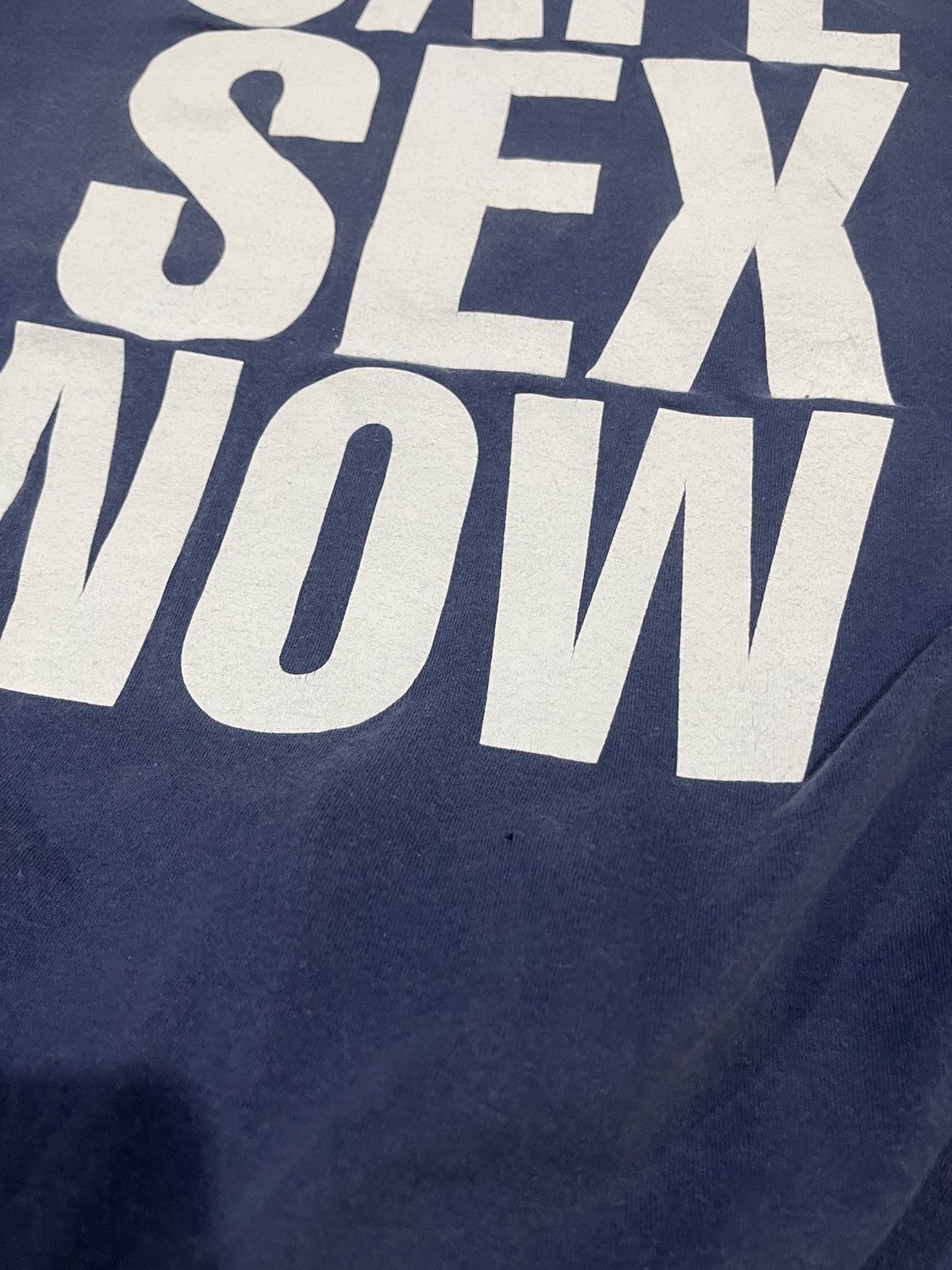Gimme Five 90s GIMME FIVE X JUDY BLAME “SAVE SEX NOW”FADED TEES Size US XL / EU 56 / 4 - 17 Thumbnail