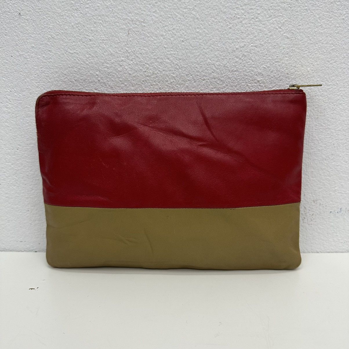 Celine ‼️YES‼️ AUTHENTIC CELINE BI-COLOR SOLO POUCH CLUTCH BAG Size ONE SIZE - 3 Thumbnail