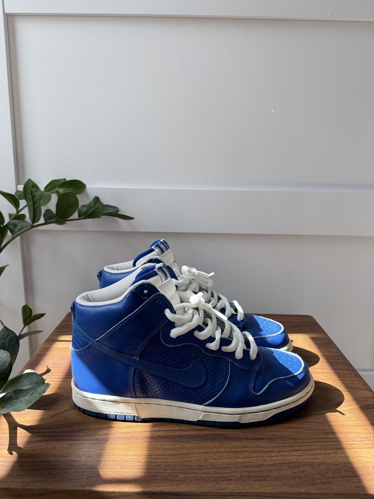 Nike SB Nike SB Dunk High T-19 Size US 9 / EU 42 - 2 Thumbnail
