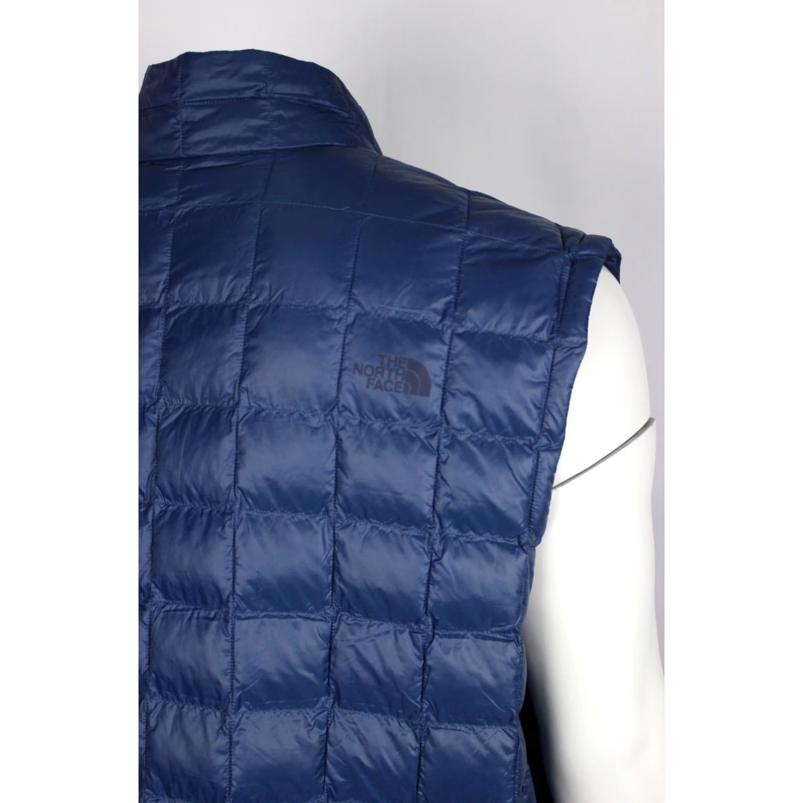 The North Face The North Face Men's Big Thermoball Eco Vest Jacket Full Zip 4X Shady Blue Size US XXL / EU 58 / 5 - 3 Thumbnail