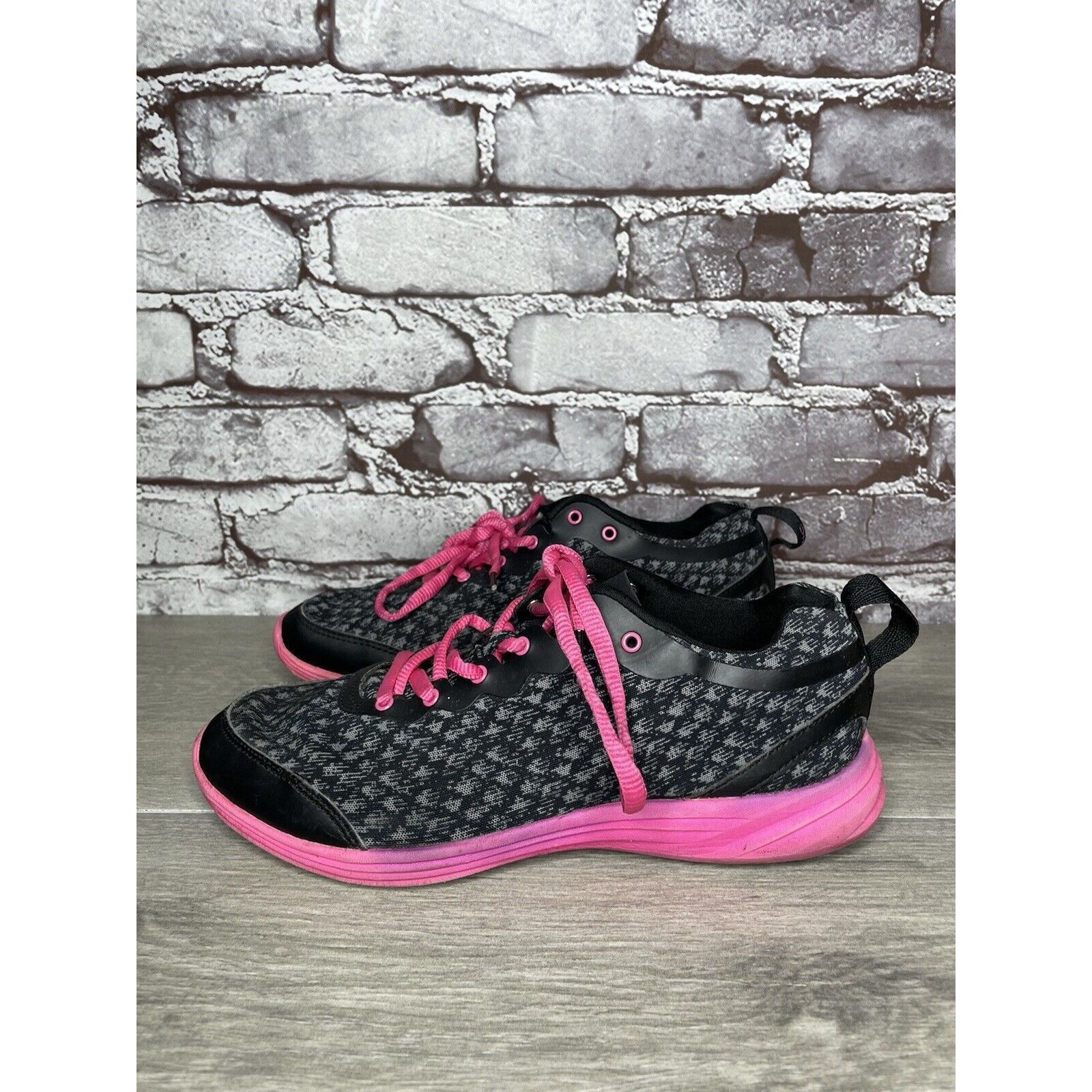 Other Vionic Python Black Pink Lace Up Comfort Athletic Sneakers W Size US 7.5 / IT 37.5 - 1 Thumbnail