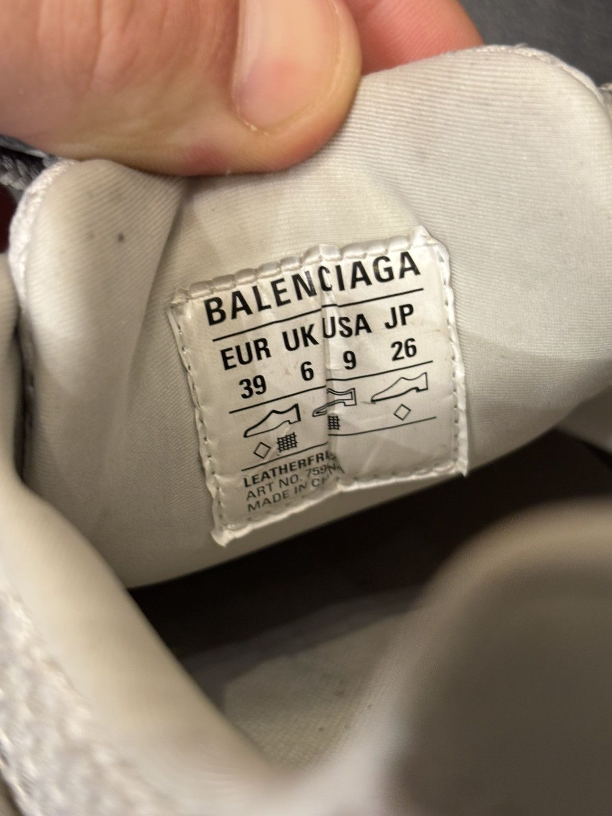 Balenciaga Balenciaga 3XL Distressed Sneaker Size US 9 / IT 39 - 7 Thumbnail