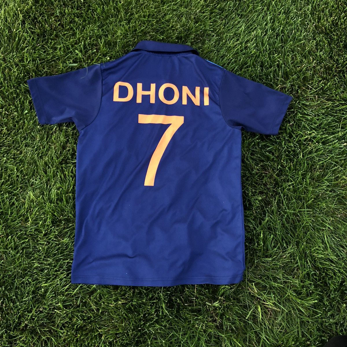 Other India cricket MS Dhoni #7 fan jersey Size US M / EU 48-50 / 2 - 6 Thumbnail