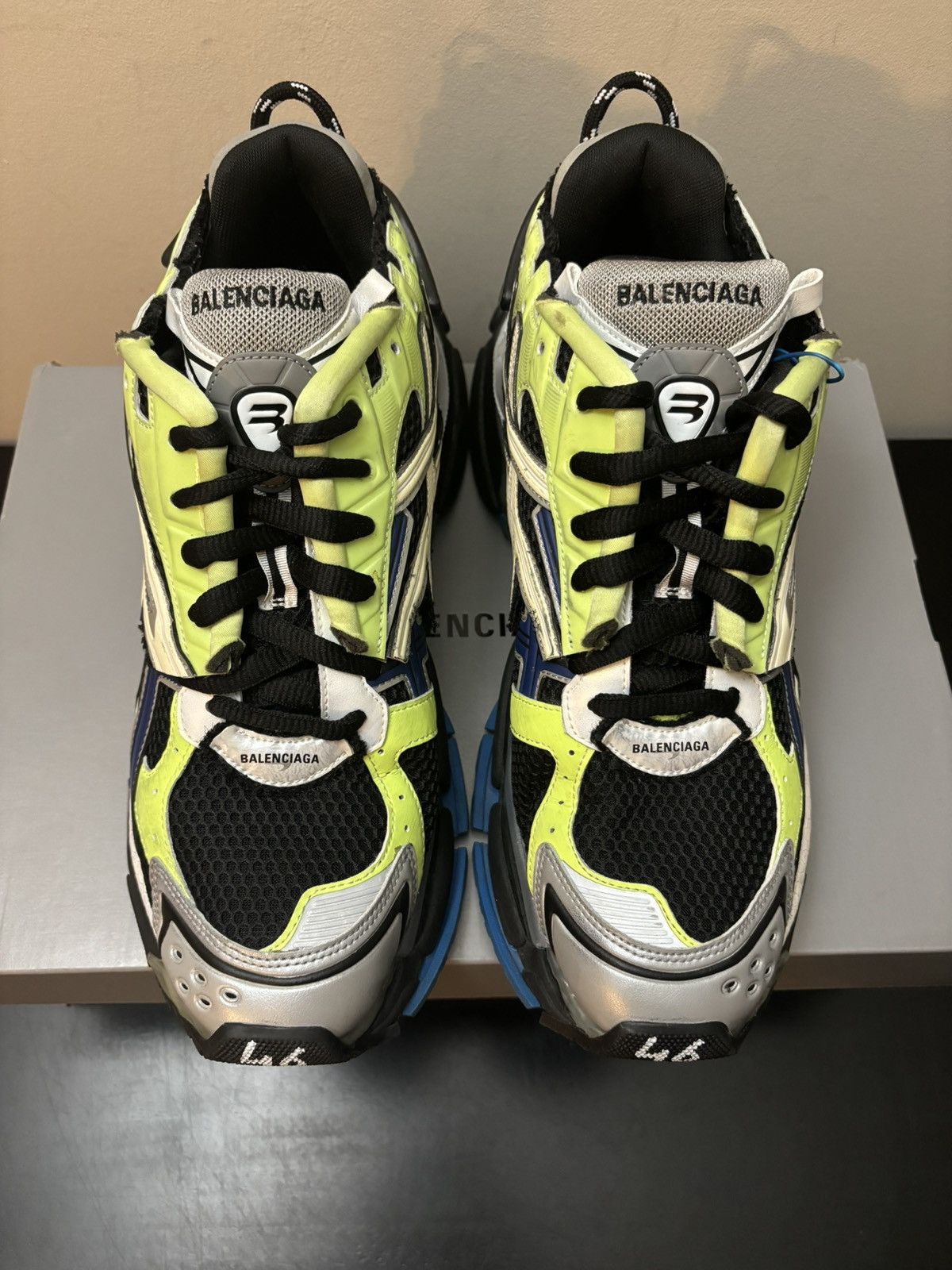 Balenciaga Balenciaga Runner Green Blue Black Grey Size US 13 / EU 46 - 2 Thumbnail