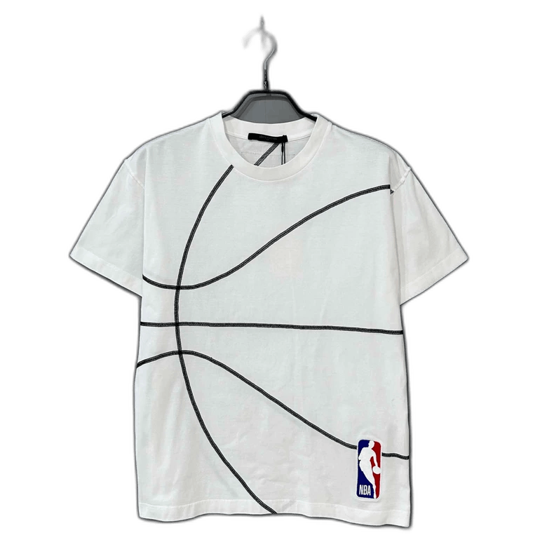 Louis Vuitton NBA x Louis Vuitton Short Sleeve T-Shirt Size S / US 4 / IT 40 - 1 Thumbnail