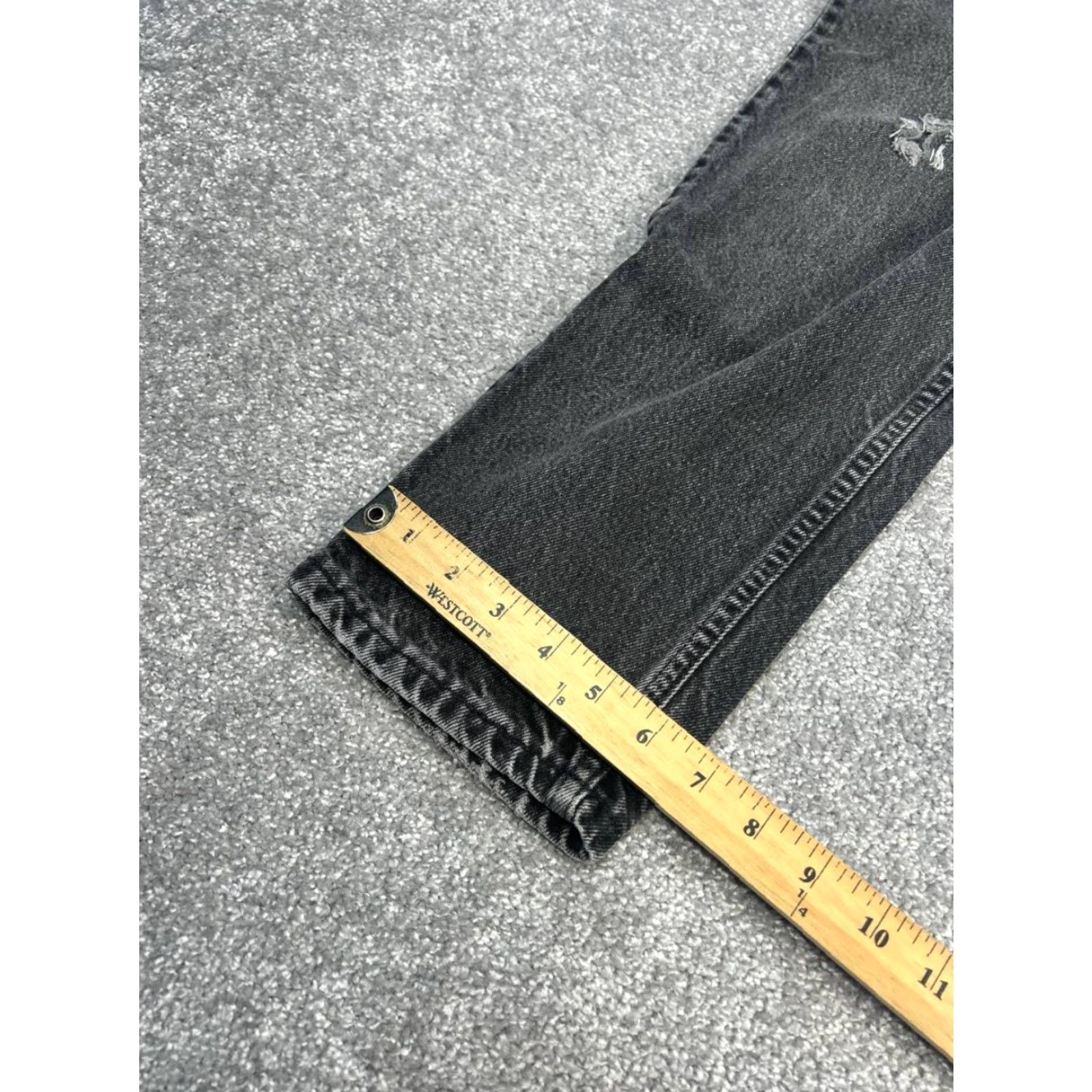 Levi's VINTAGE Levi's 550 Jeans Mens 33 Black Denim Relaxed Fit 90s Orange Tab 30x29 Levi's 500 Series 5-Pocket Design Jeans Men Black 90s Size US 33 - 7 Thumbnail