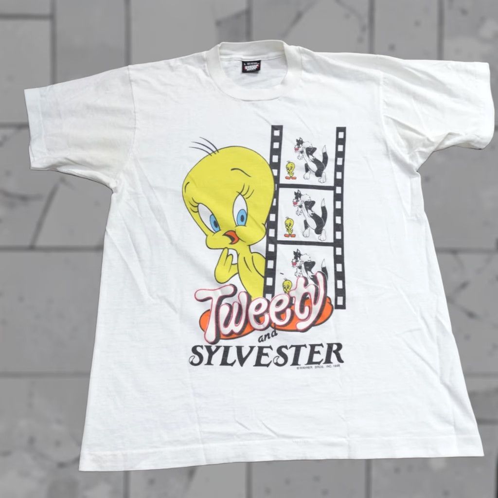 Vintage VINTAGE Tweety and Sylvester Shirt Medium White 1988 Single Stitch Screen Stars Mens M White Tweety Sylvester Shirt 80s Retro Cotton Double-Sided Size US M / EU 48-50 / 2 - 1 Thumbnail