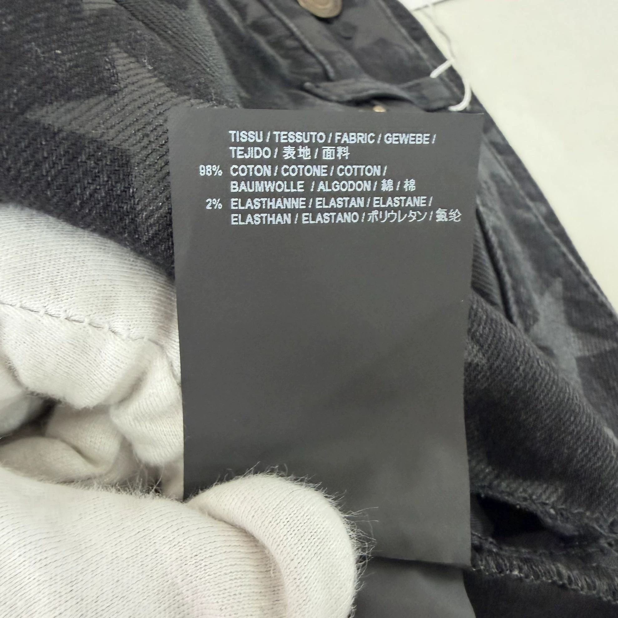 Saint Laurent Paris Saint Laurent Black Star Shorts 27 Size 27" / US 4 / IT 40 - 8 Thumbnail