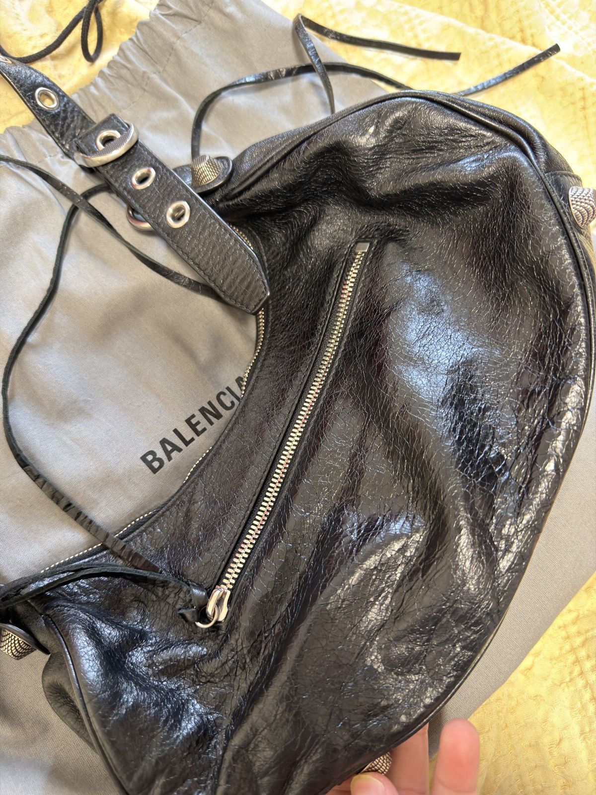 Balenciaga Le Cagole Shoulder Bag Size ONE SIZE - 3 Thumbnail