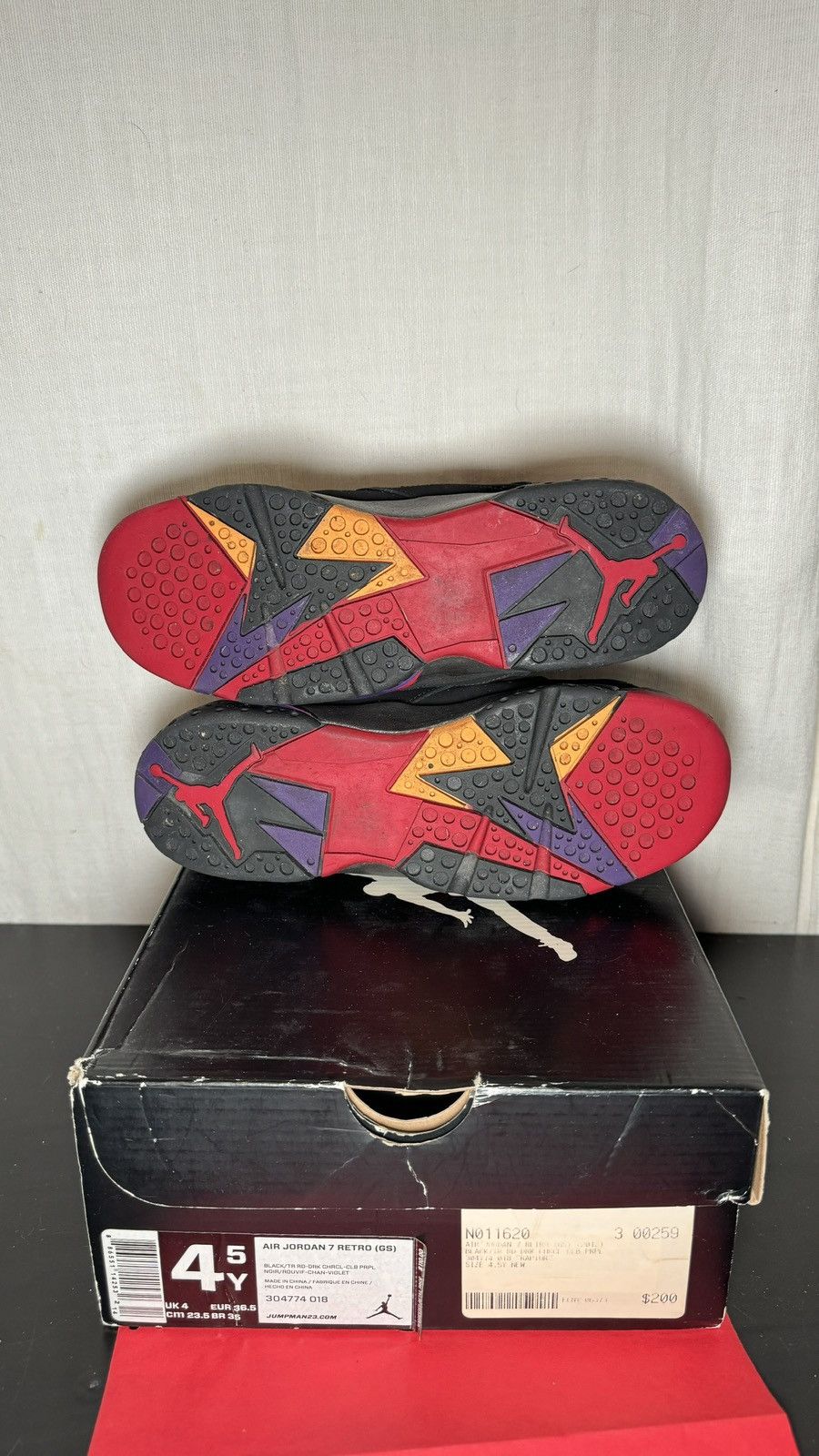 Jordan Brand Air Jordan 7 Retro “Raptors” (GS) – Black/Purple – Size 4.5Y Size US 6 / IT 36 - 7 Thumbnail