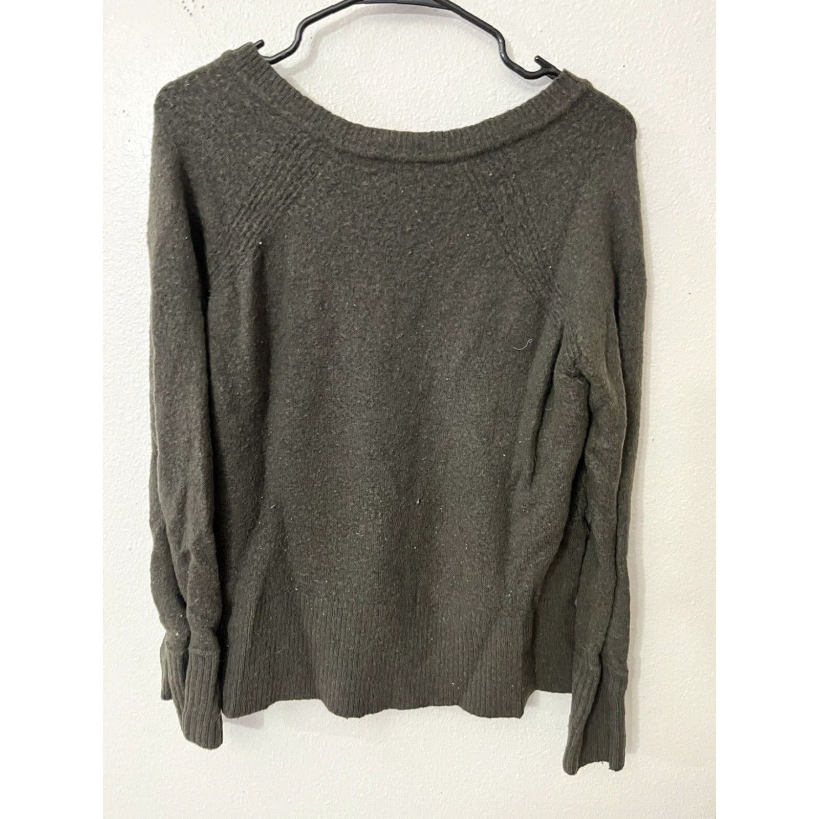 J.Crew VINTAGE J.CREW Sweater Shirt Womens Medium Green Long Sleeve Pullover Wool Blend V-Neck All Seasons Mens? Girls? Wait. Size M / US 6-8 / IT 42-44 - 2 Thumbnail