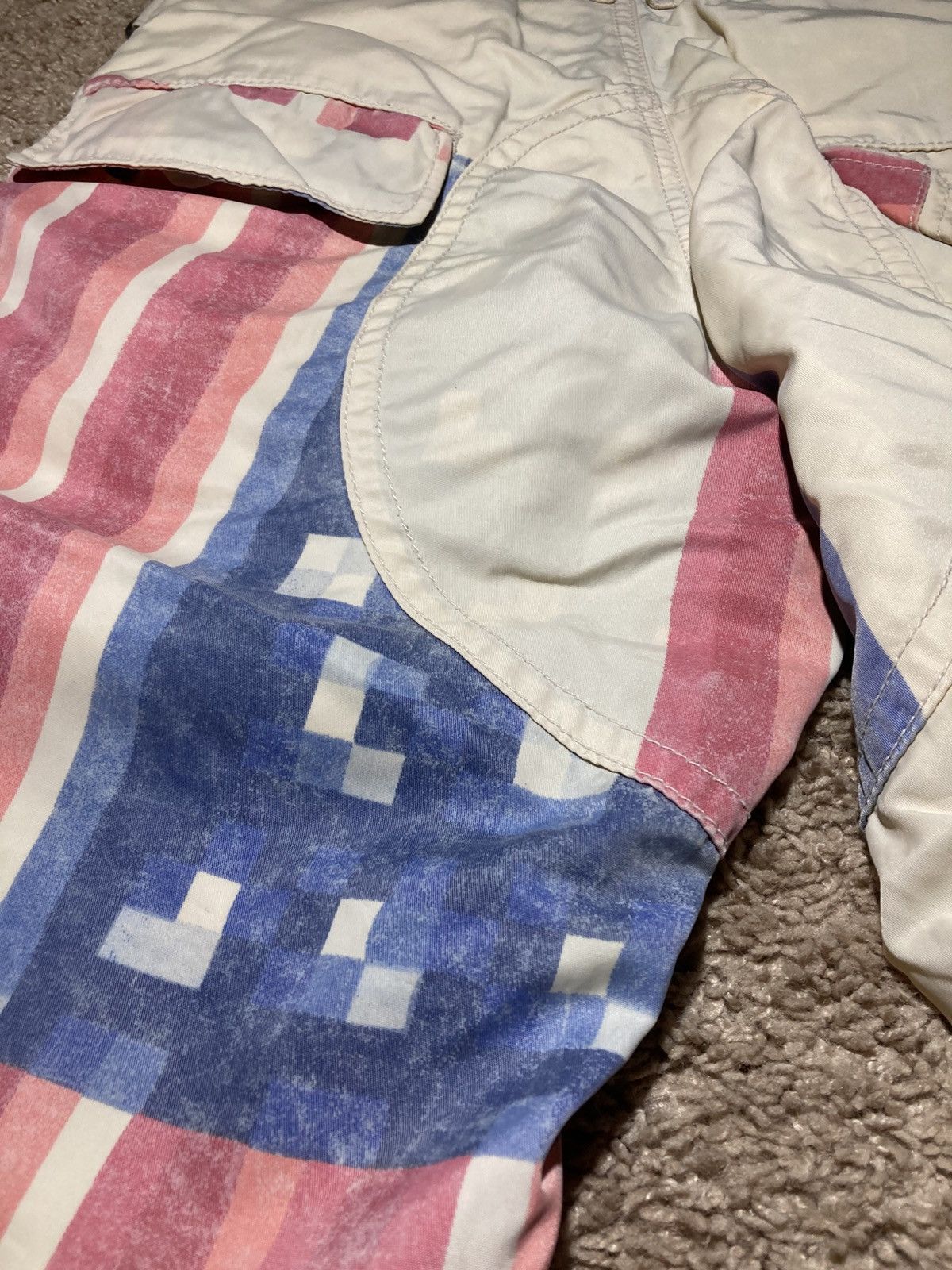 Beauty Beast SS99 Beauty:Beast America Digi Camo Flag Shorts 90s 1999 Size US 28 / EU 44 - 8 Thumbnail